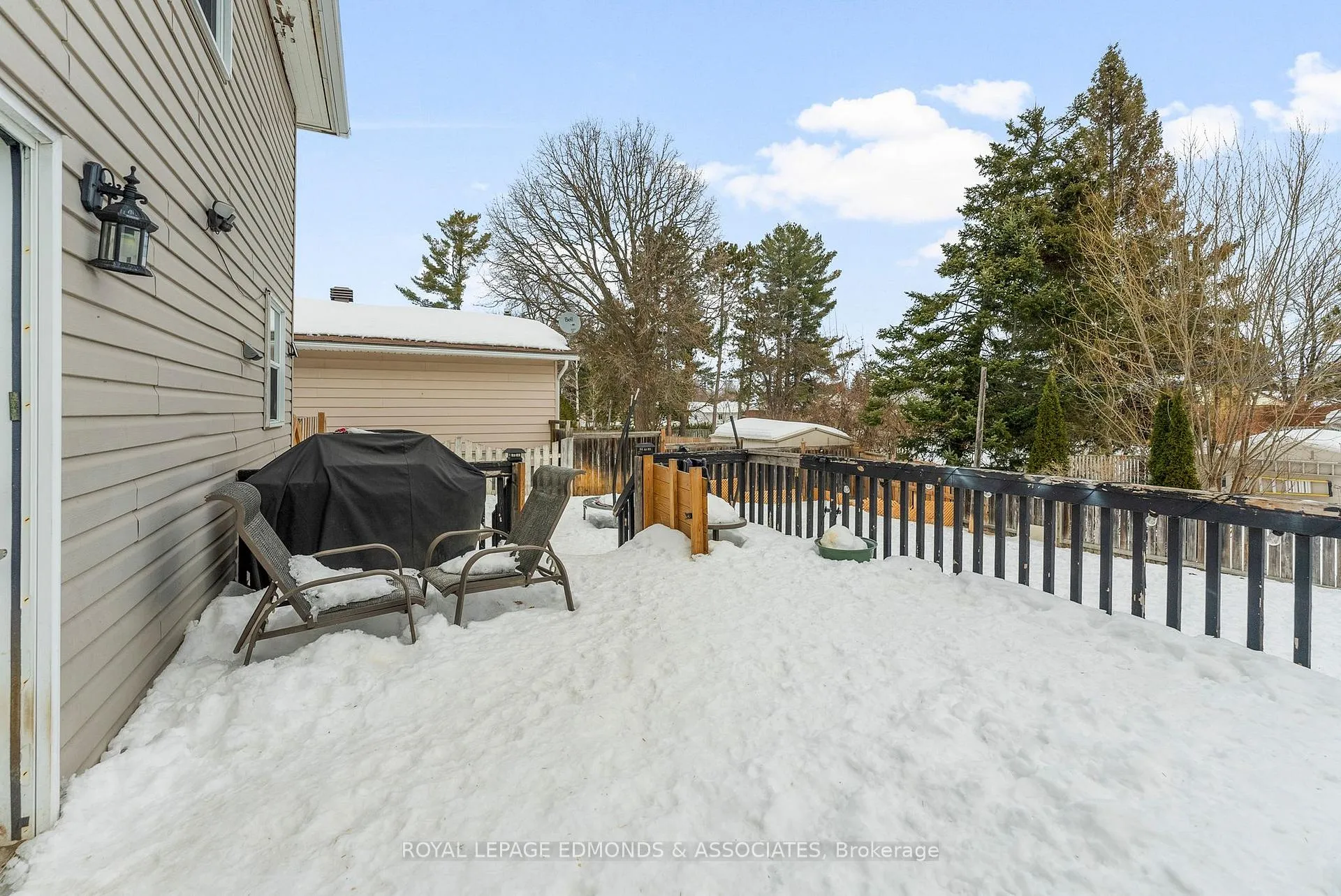 Photo 40 of 565 Elizabeth Street, Pembroke — HOMEH