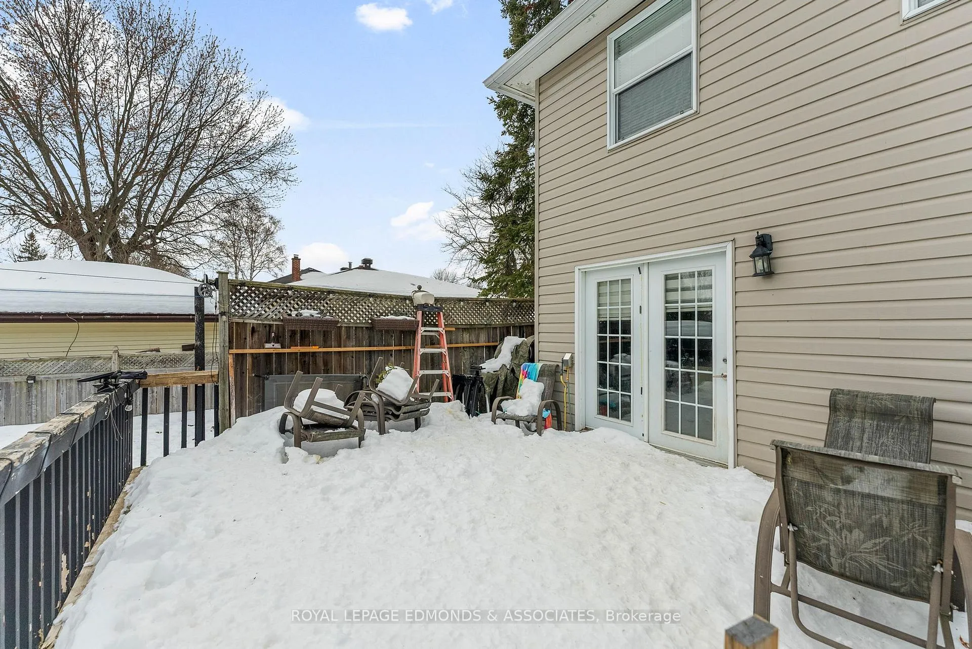 Photo 41 of 565 Elizabeth Street, Pembroke — HOMEH