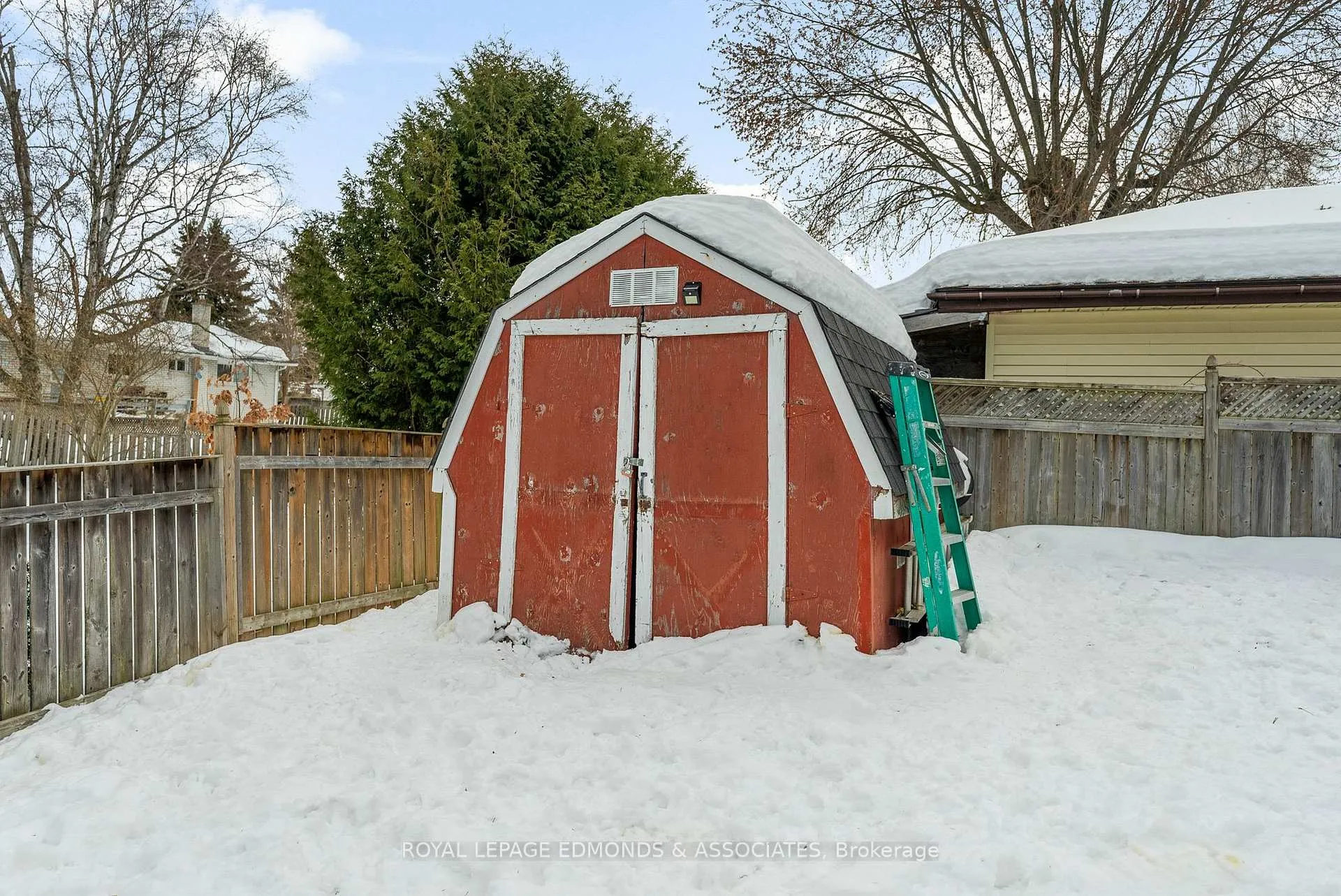 Photo 42 of 565 Elizabeth Street, Pembroke — HOMEH