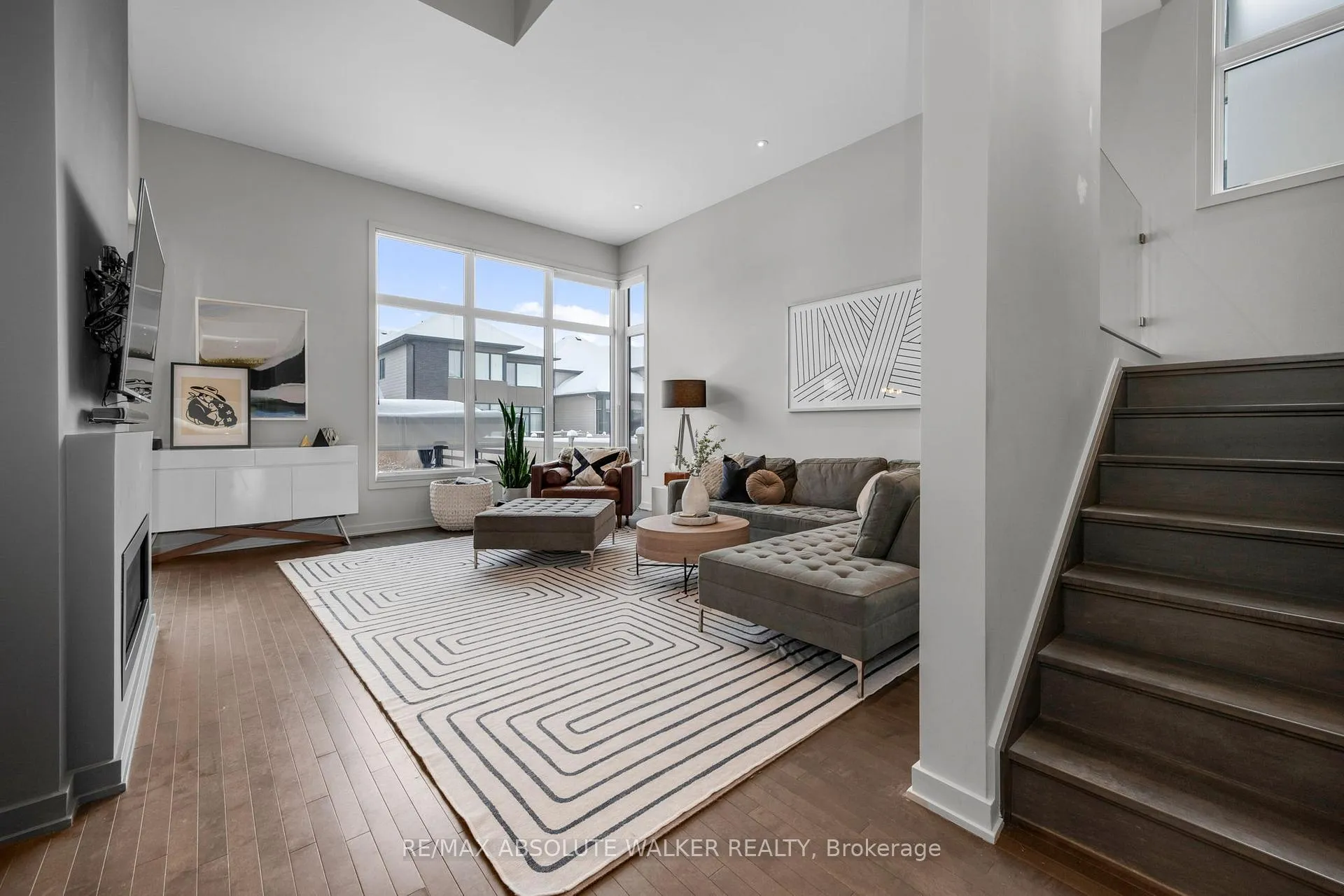 Photo 7 of 149 Stonemeadow Drive, Ottawa, Kanata - Bridlewood — HOMEH
