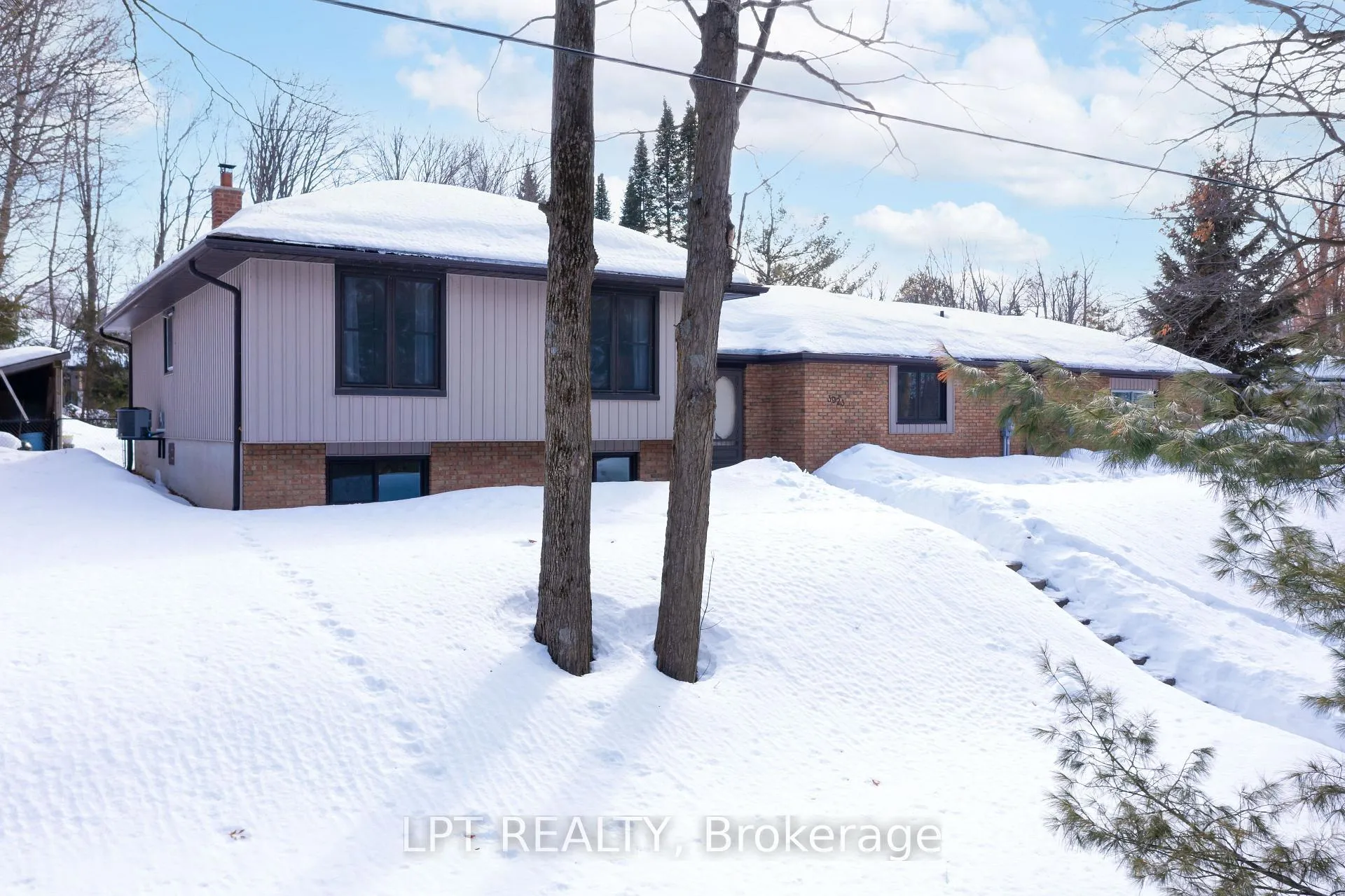 Photo 29 of 3923 Guest Road, Innisfil, Rural Innisfil — HOMEH