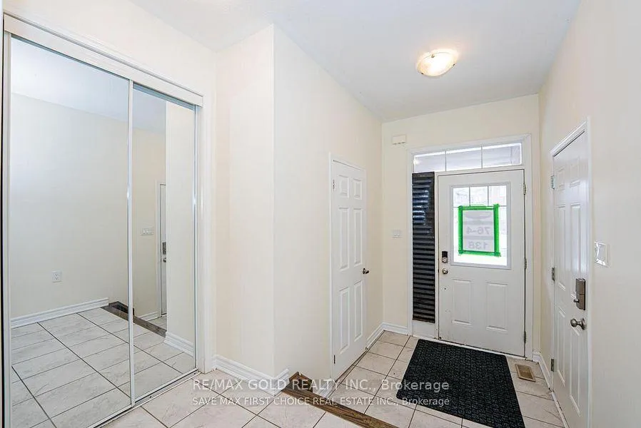 Photo 14 of 138 Watermill Street, Kitchener — HOMEH