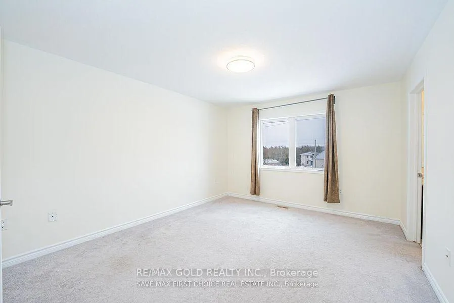 Photo 17 of 138 Watermill Street, Kitchener — HOMEH