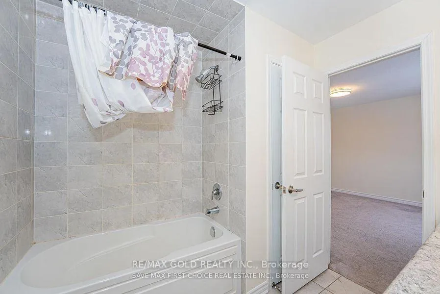Photo 20 of 138 Watermill Street, Kitchener — HOMEH