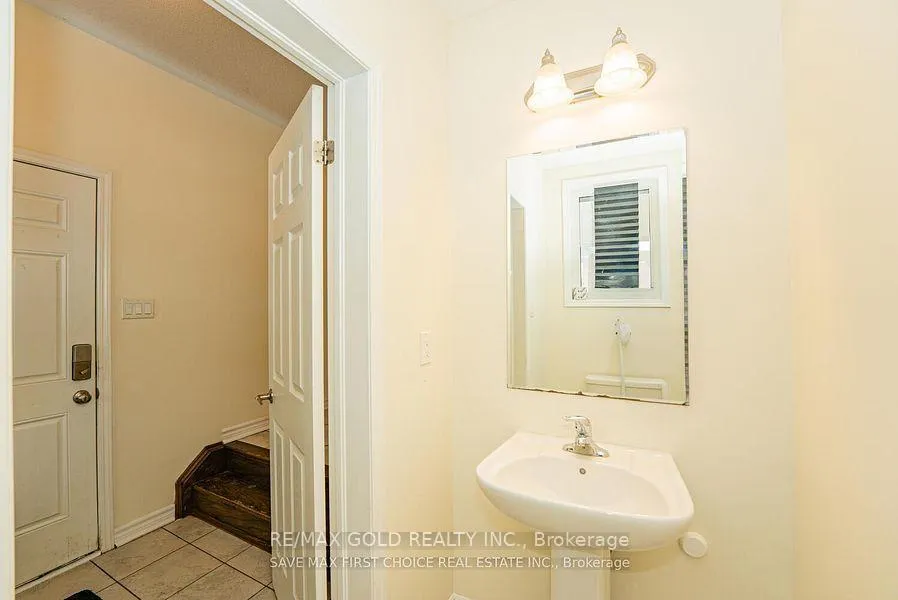 Photo 25 of 138 Watermill Street, Kitchener — HOMEH