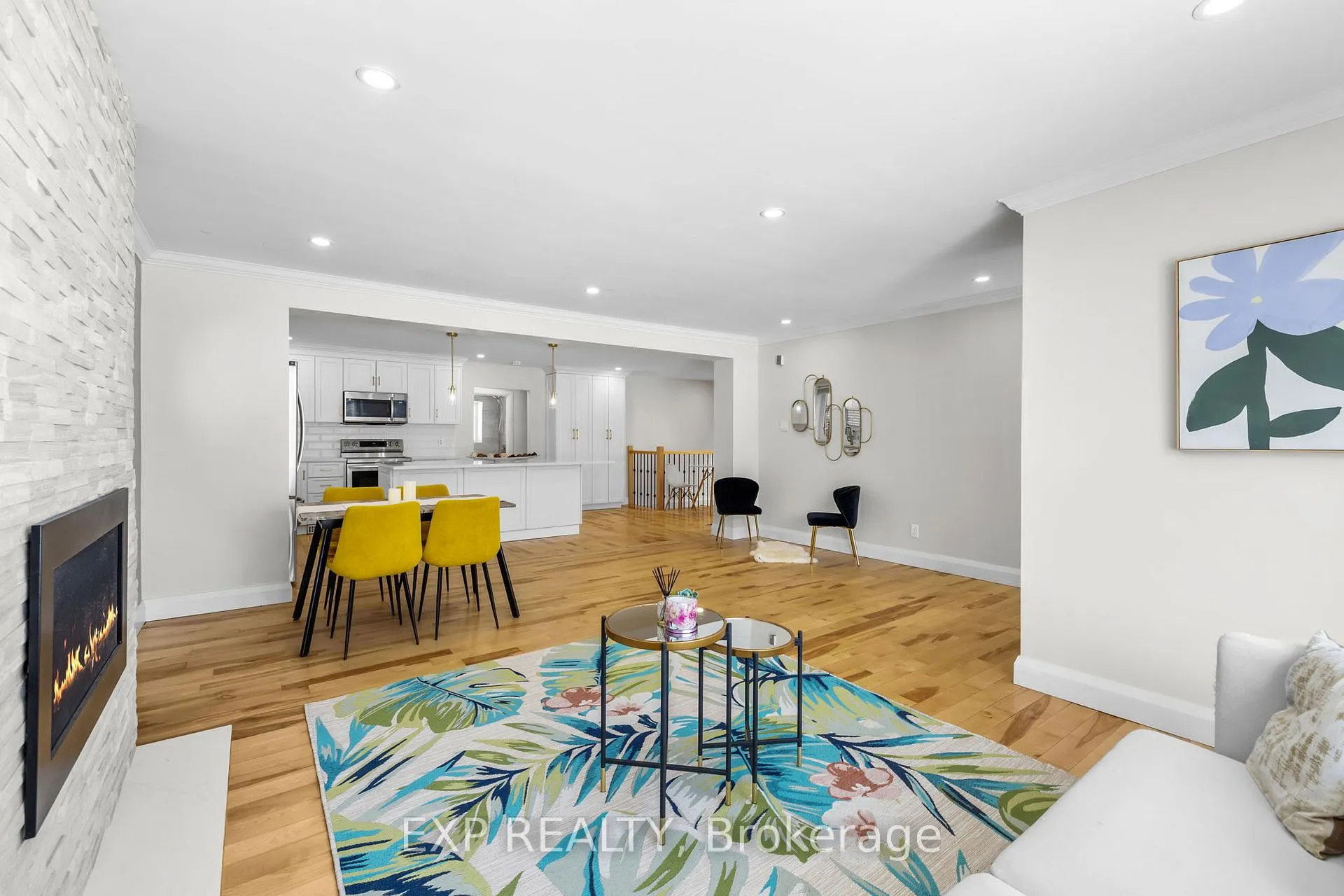 Photo 4 of 1377 Mcmahon Avenue, Ottawa, Emerald Woods/Sawmill Creek — HOMEH