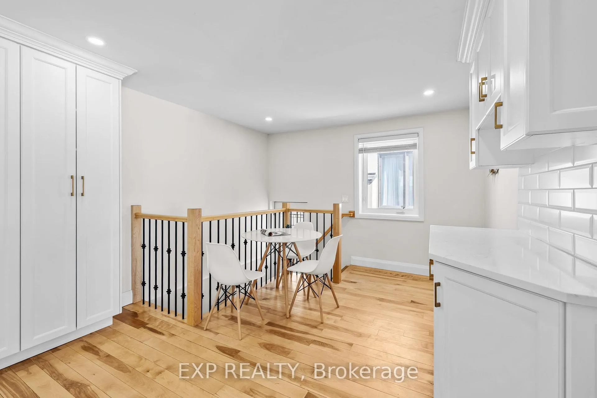 Photo 12 of 1377 Mcmahon Avenue, Ottawa, Emerald Woods/Sawmill Creek — HOMEH