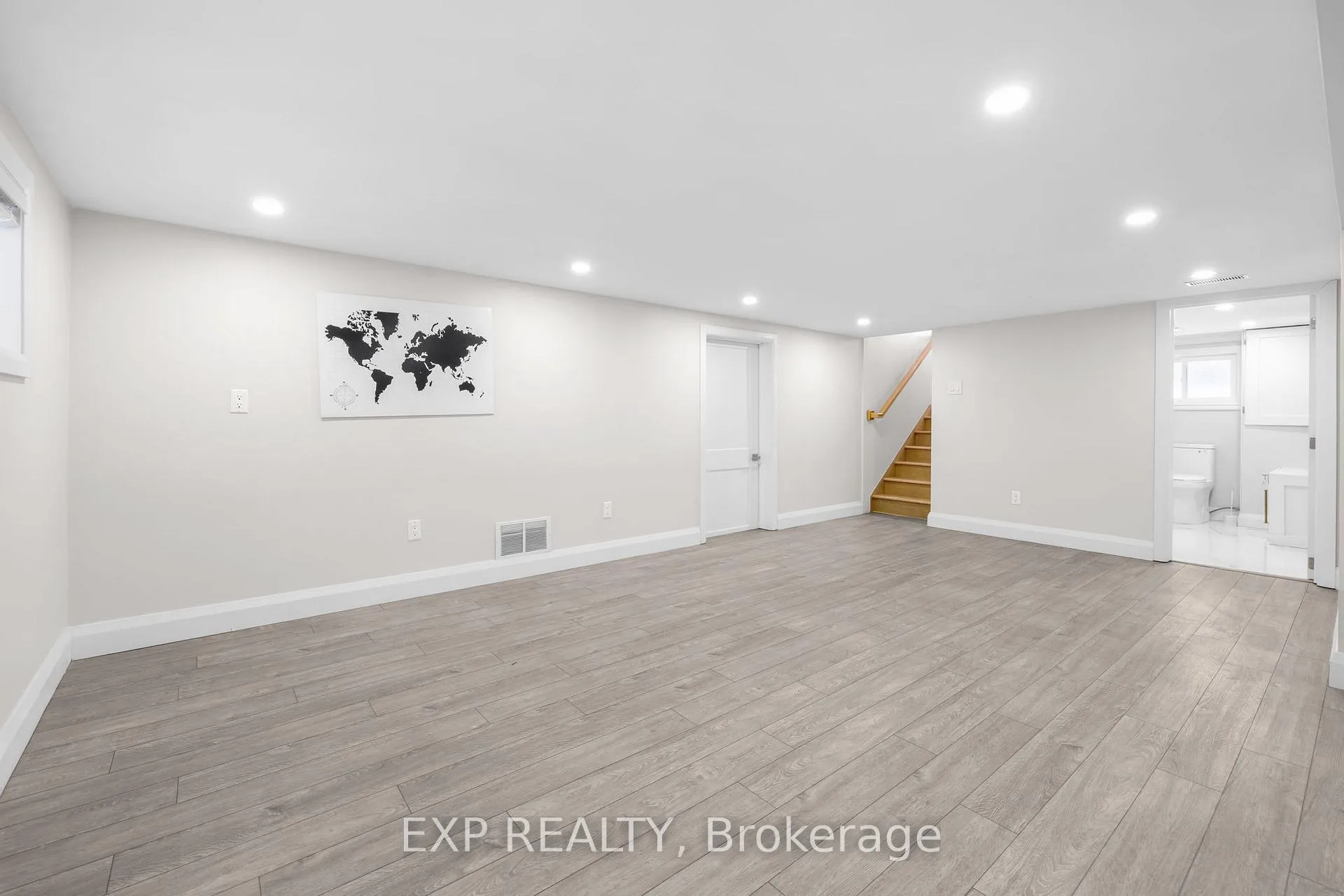 Photo 20 of 1377 Mcmahon Avenue, Ottawa, Emerald Woods/Sawmill Creek — HOMEH