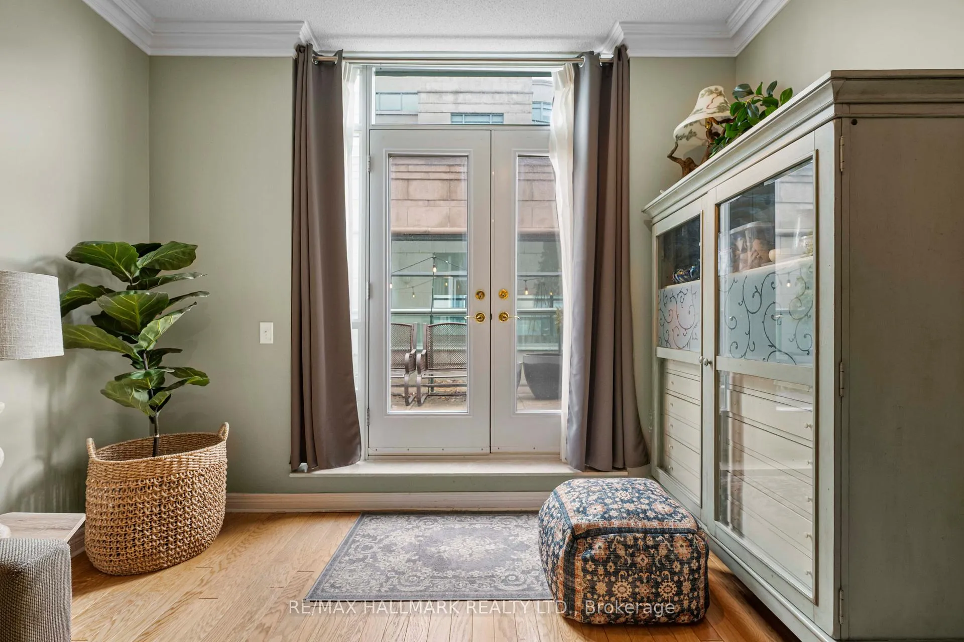 Photo 17 of Unit 224, 9 Boardwalk Drive, Toronto, The Beaches — HOMEH