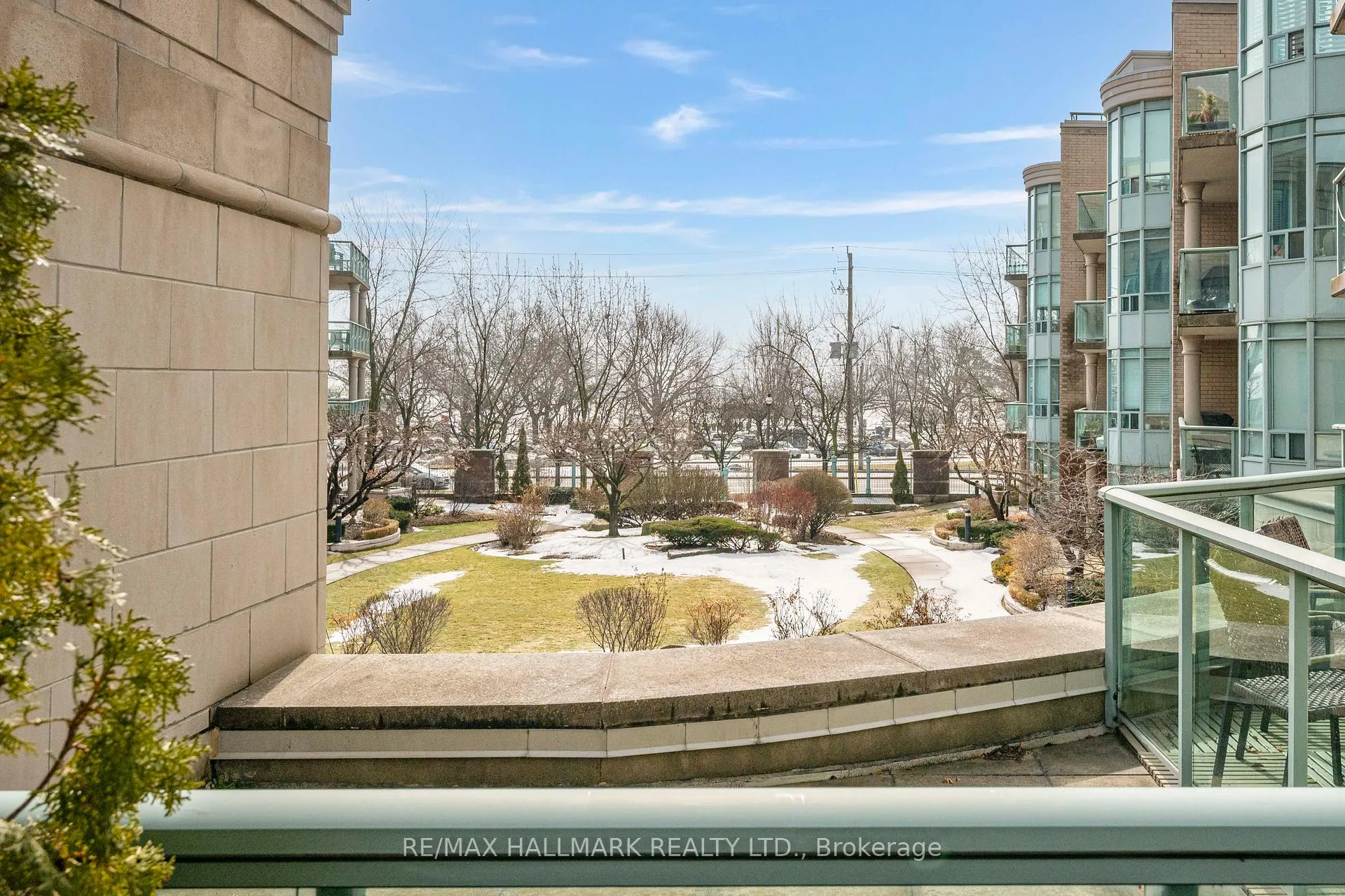 Photo 29 of Unit 224, 9 Boardwalk Drive, Toronto, The Beaches — HOMEH