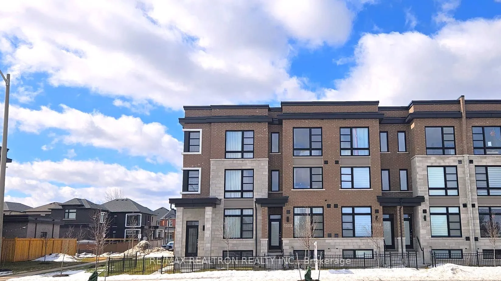 Photo 1 of 2202 Donald Cousens Parkway, Markham, Cornell — HOMEH