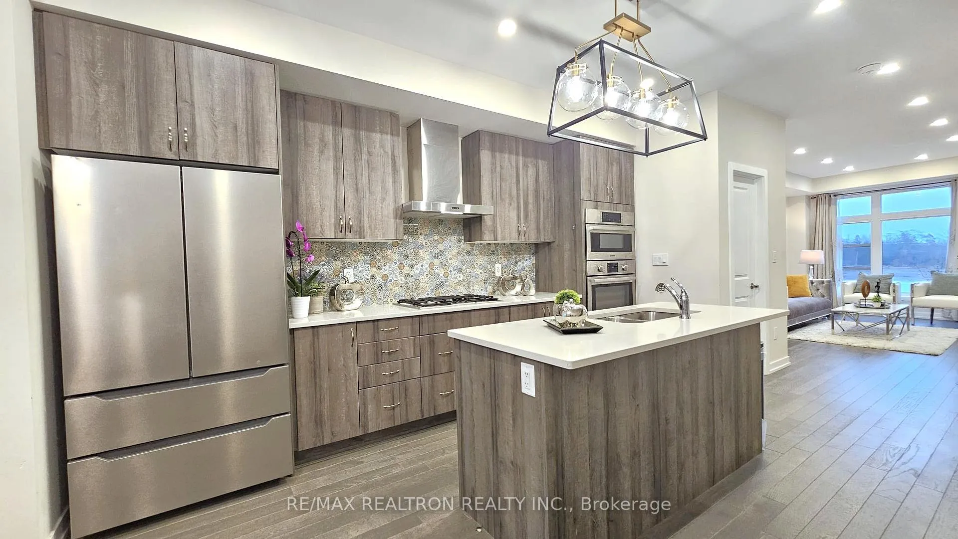 Photo 2 of 2202 Donald Cousens Parkway, Markham, Cornell — HOMEH