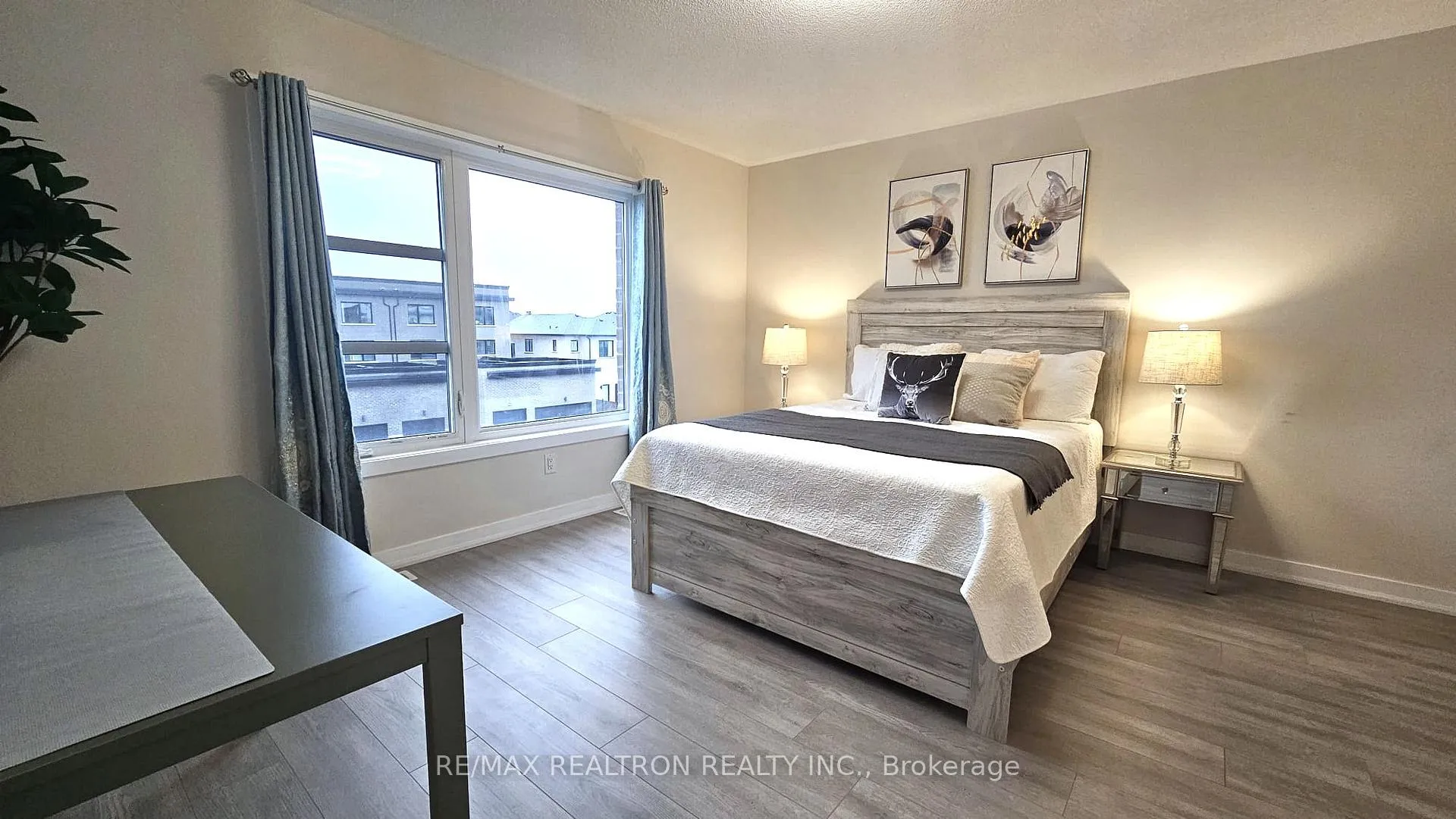 Photo 14 of 2202 Donald Cousens Parkway, Markham, Cornell — HOMEH