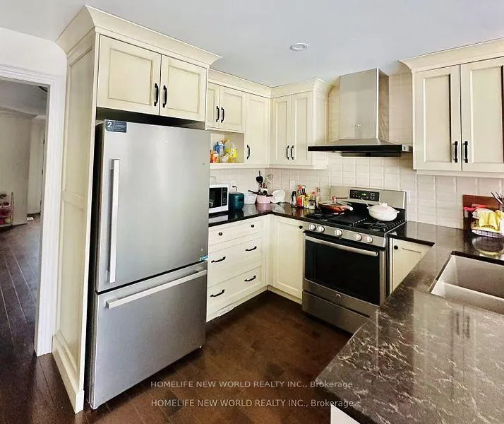 Photo 8 of 171 Carlton Road, Markham, Unionville — HOMEH