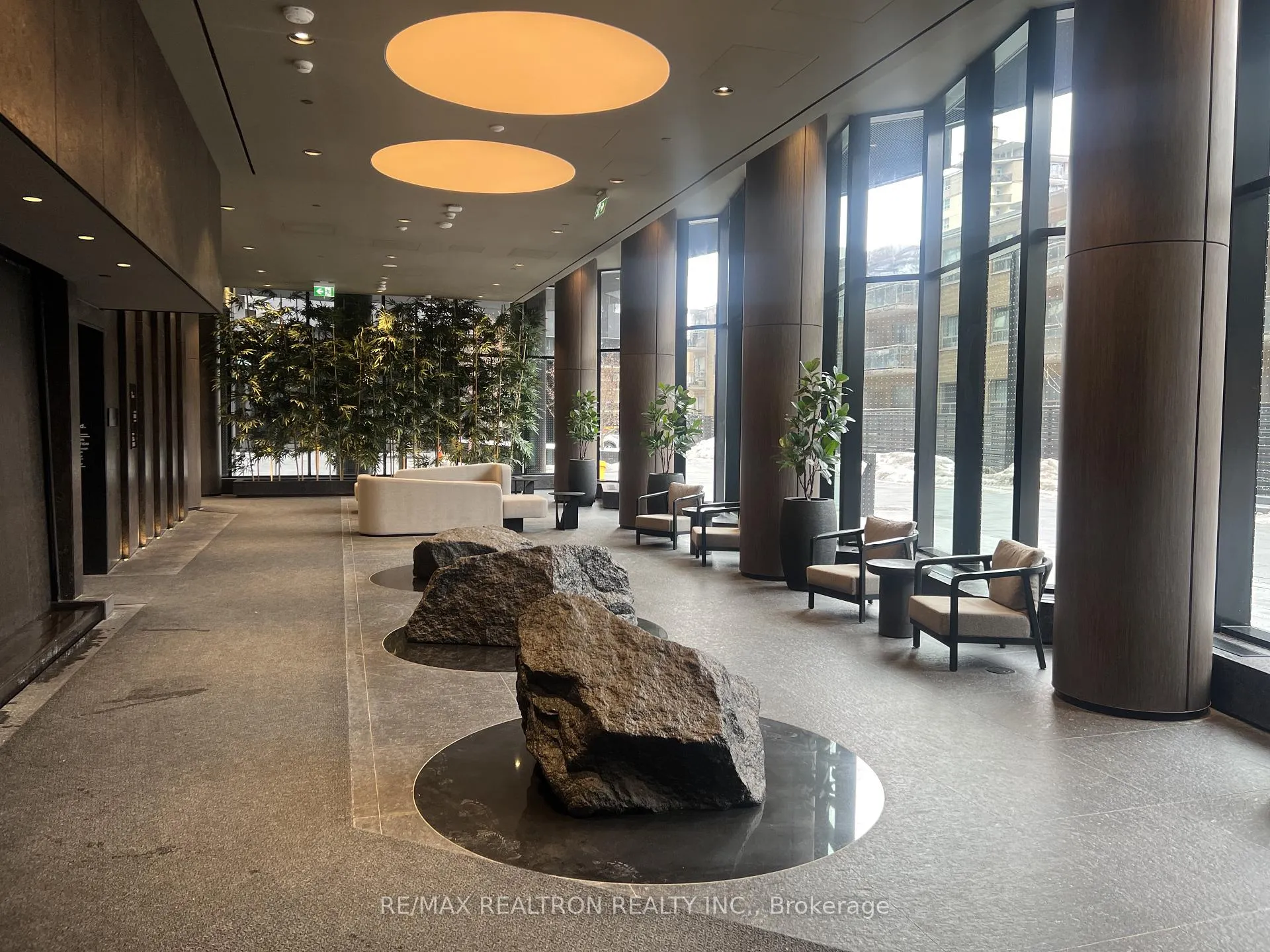 Photo 2 of 110 Broadway Avenue, Toronto, Mount Pleasant West — HOMEH