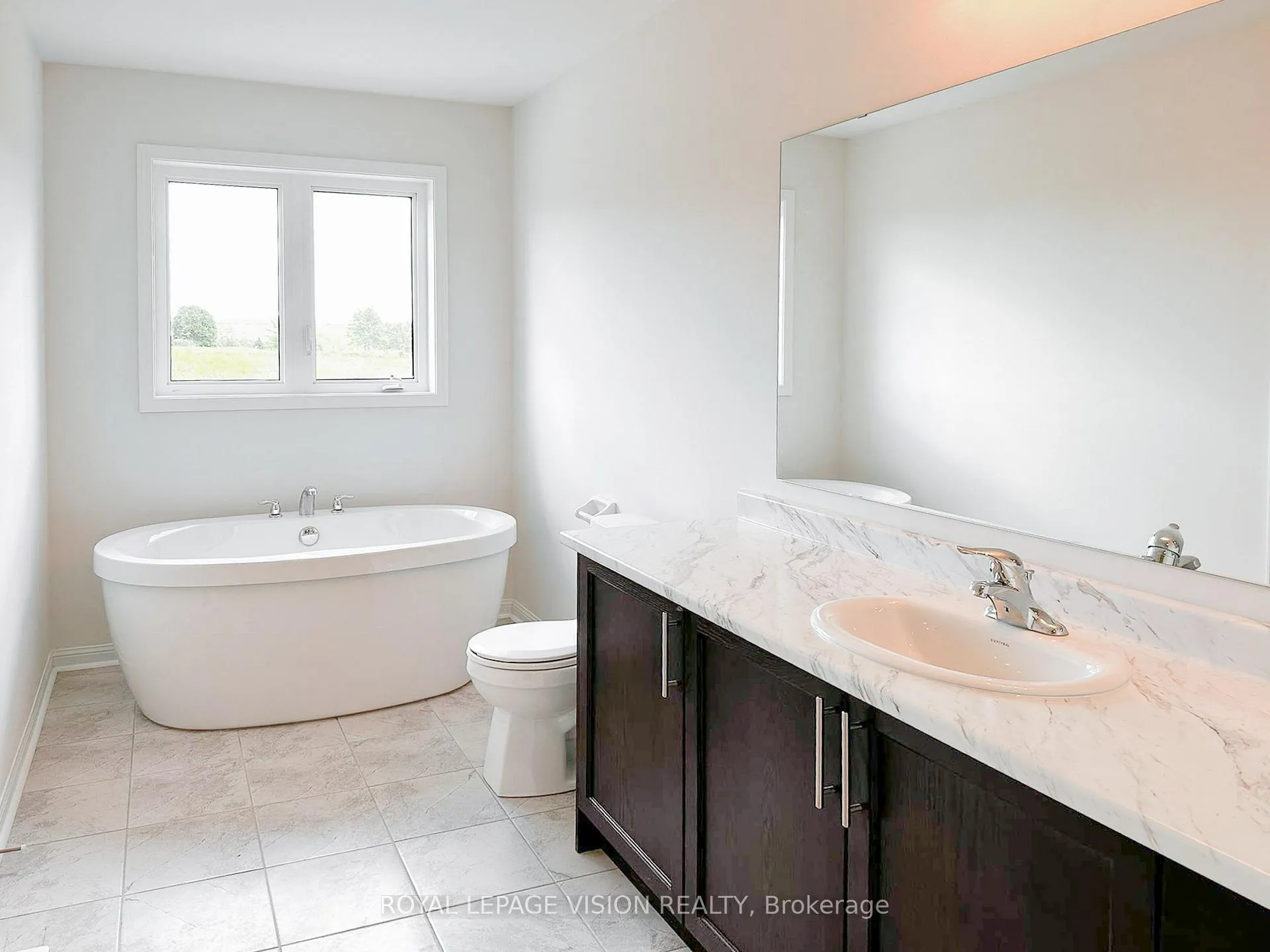 Photo 12 of 2611 Secreto Drive, Oshawa, Windfields — HOMEH