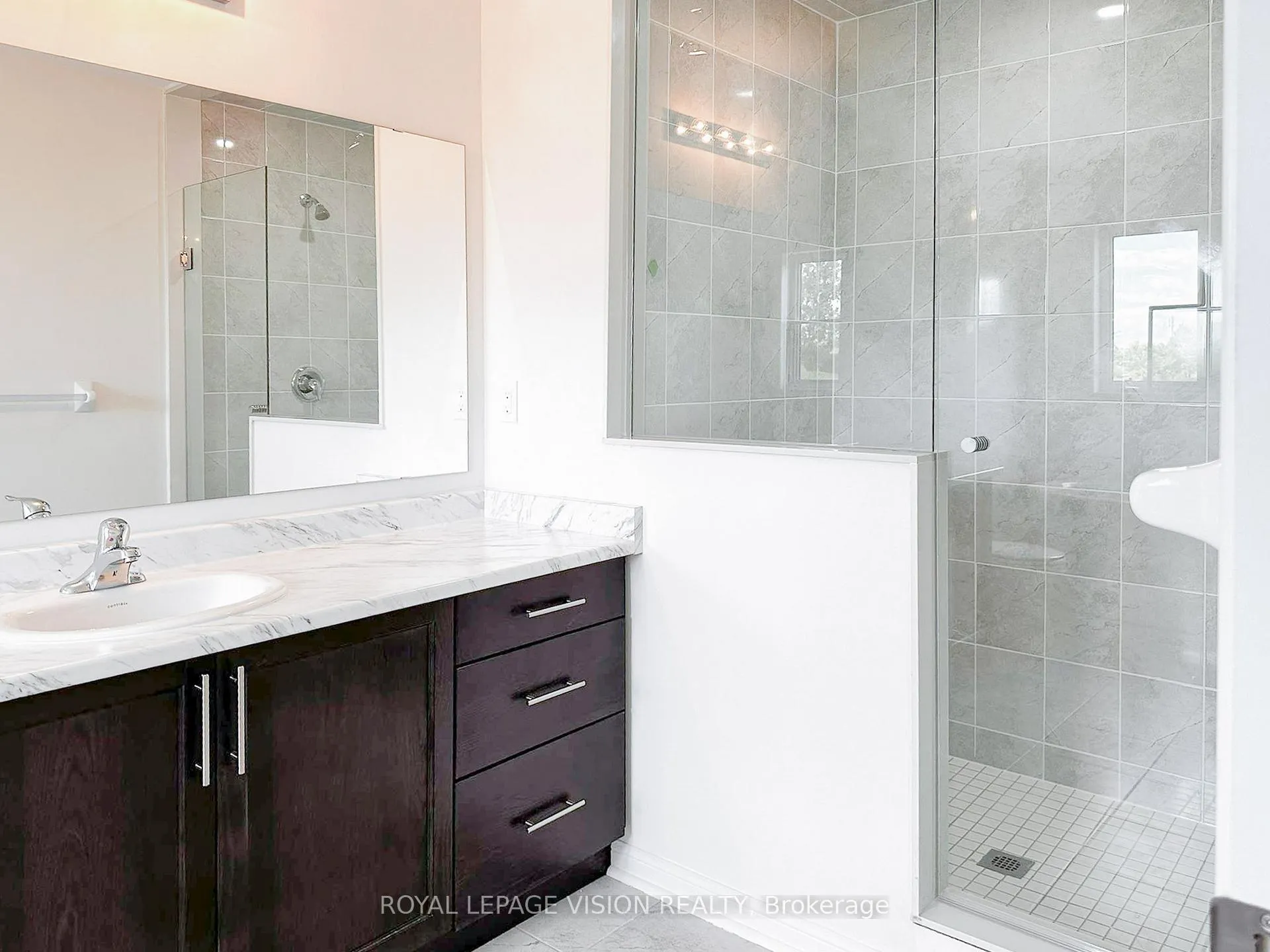 Photo 13 of 2611 Secreto Drive, Oshawa, Windfields — HOMEH