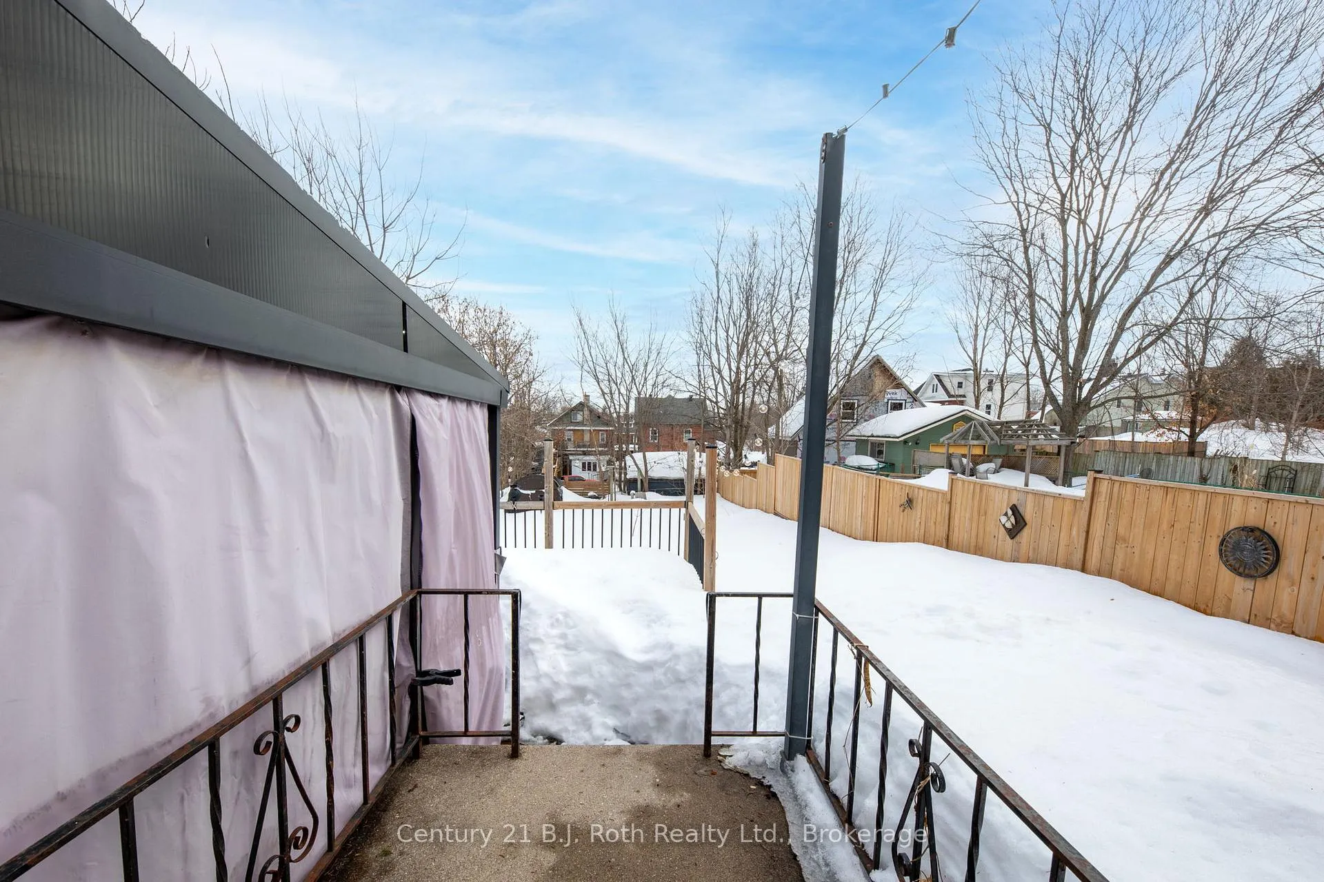 Photo 28 of 347 Second Street, Midland — HOMEH