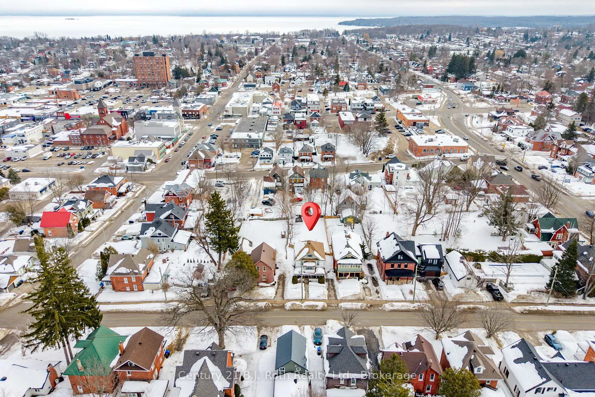 Photo 33 of 347 Second Street, Midland — HOMEH