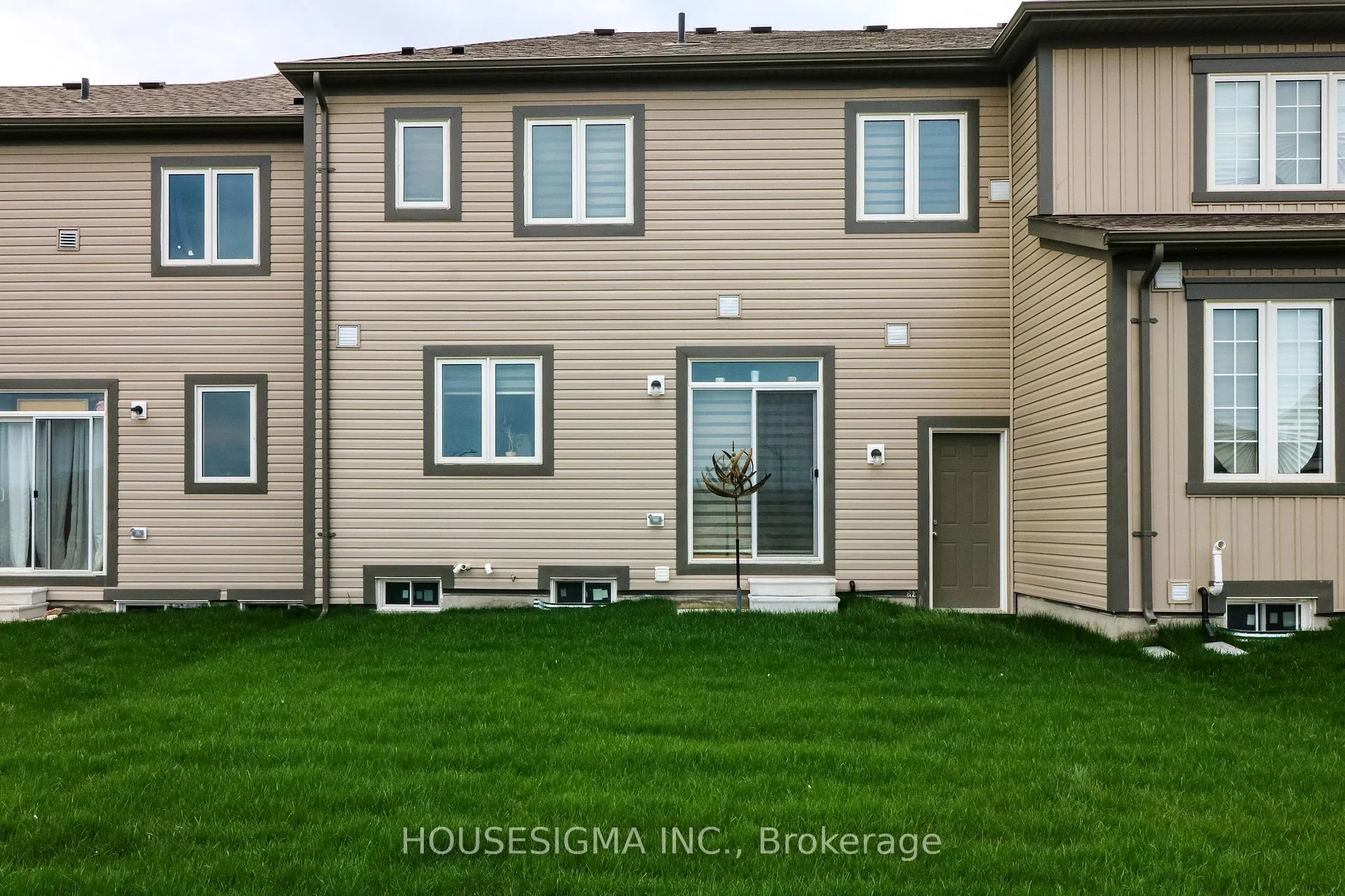 Photo 28 of 7 Stately Drive, Wasaga Beach — HOMEH