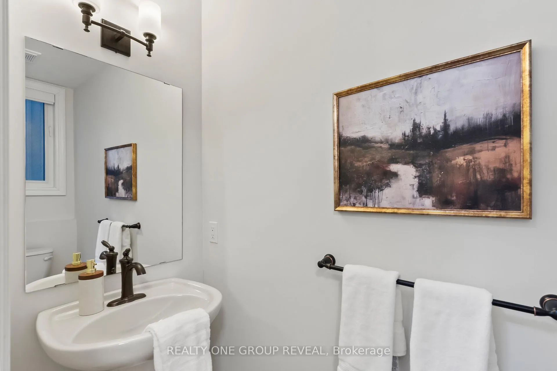 Photo 21 of 2085 Rudell Road, Clarington, Newcastle — HOMEH