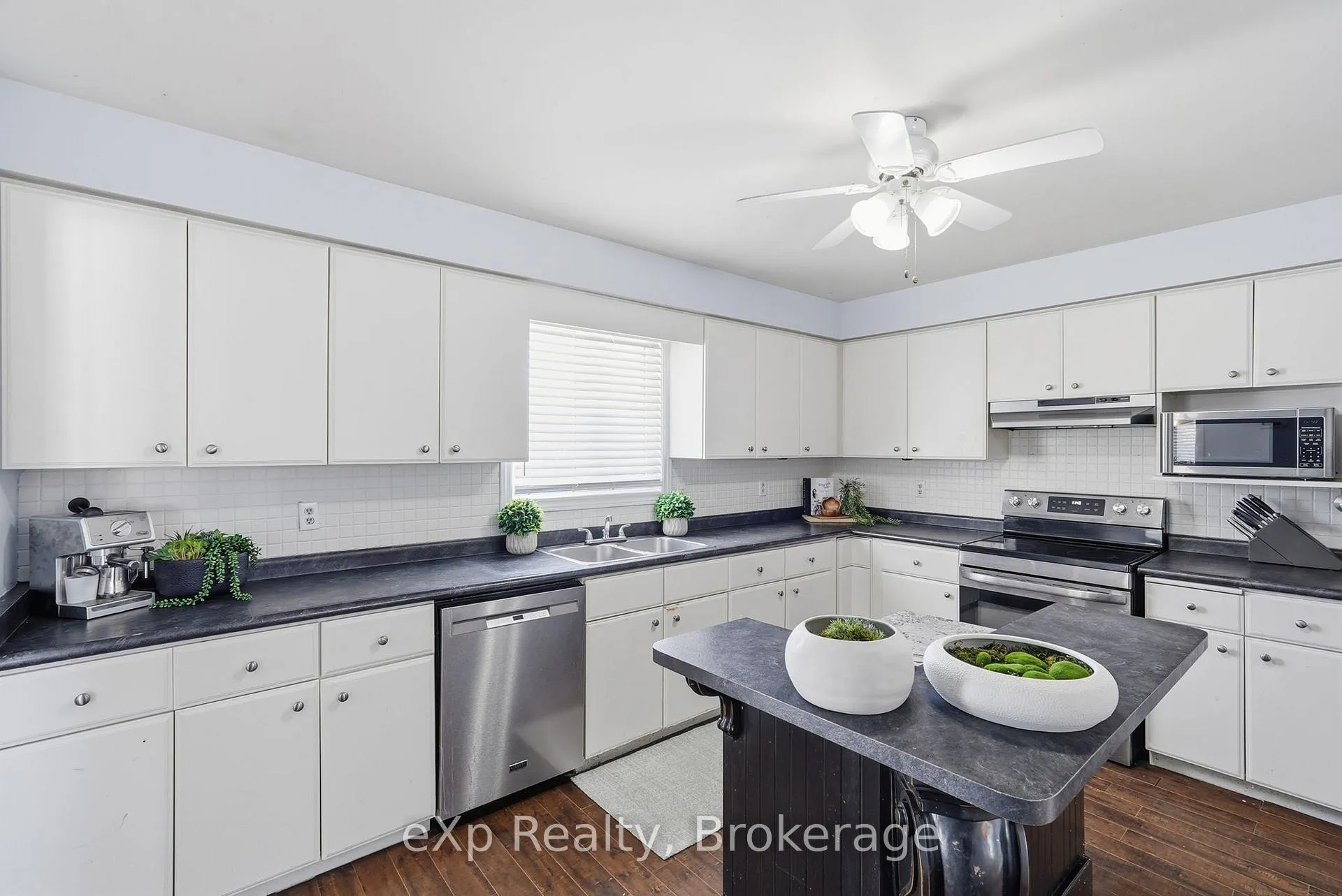 Photo 5 of 20 Andrew Street, Wellington North, Arthur — HOMEH