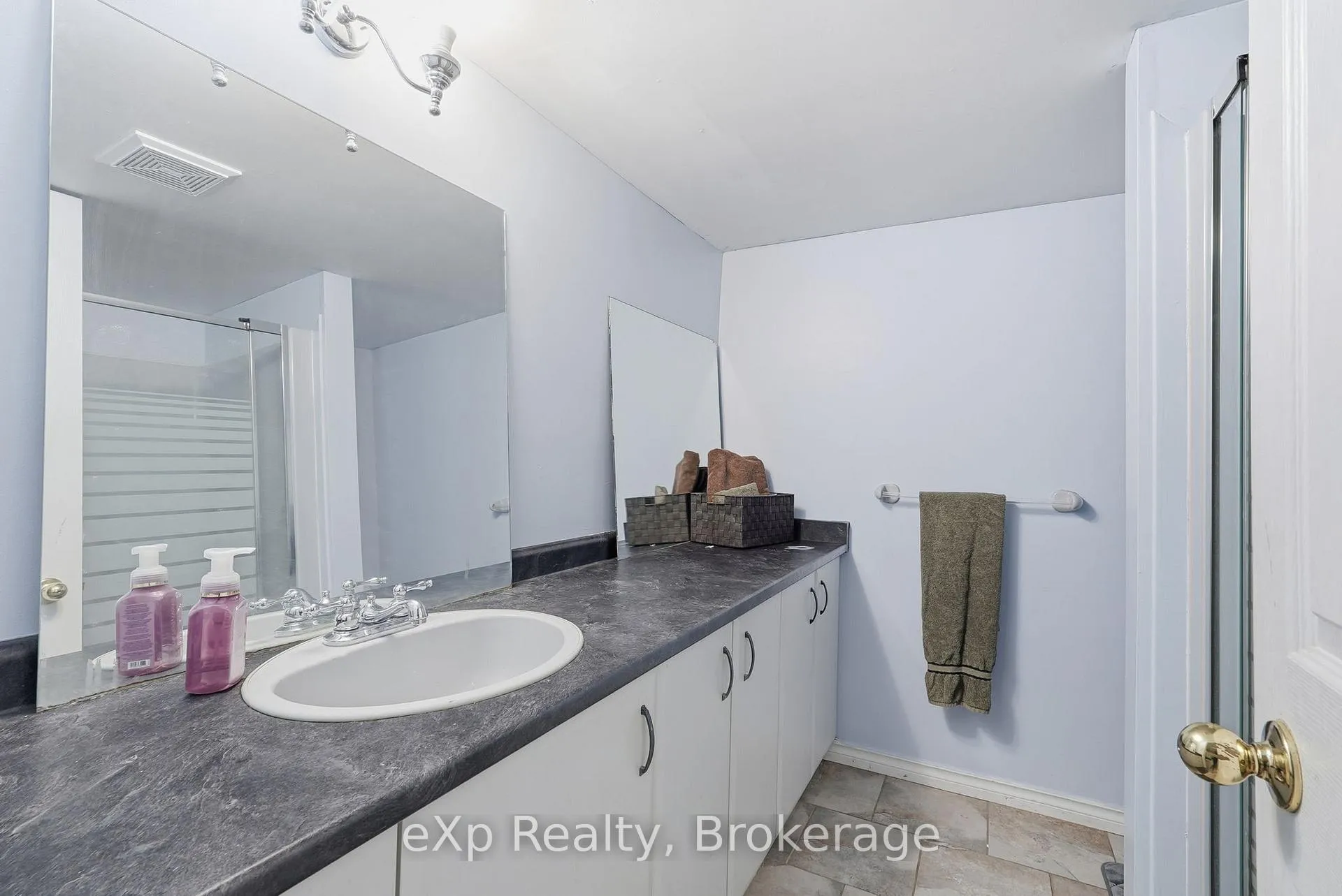 Photo 15 of 20 Andrew Street, Wellington North, Arthur — HOMEH