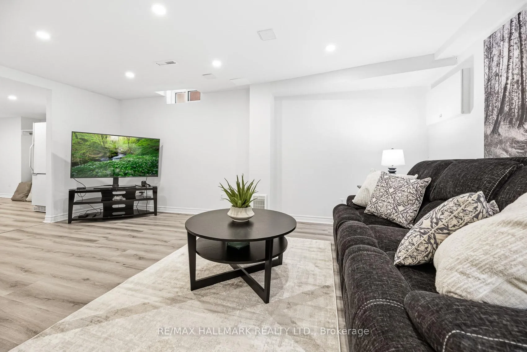 Photo 30 of 71 Robinson Crescent, Whitby, Pringle Creek — HOMEH