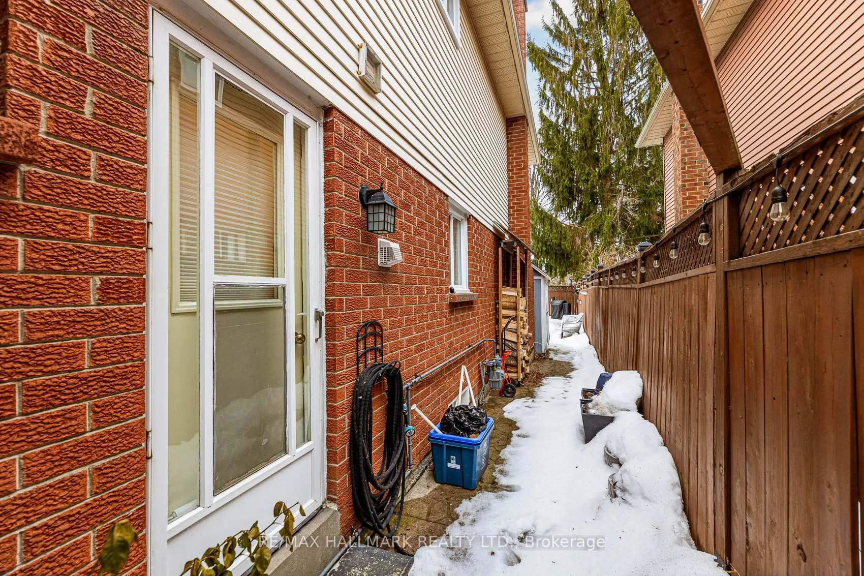Photo 35 of 71 Robinson Crescent, Whitby, Pringle Creek — HOMEH