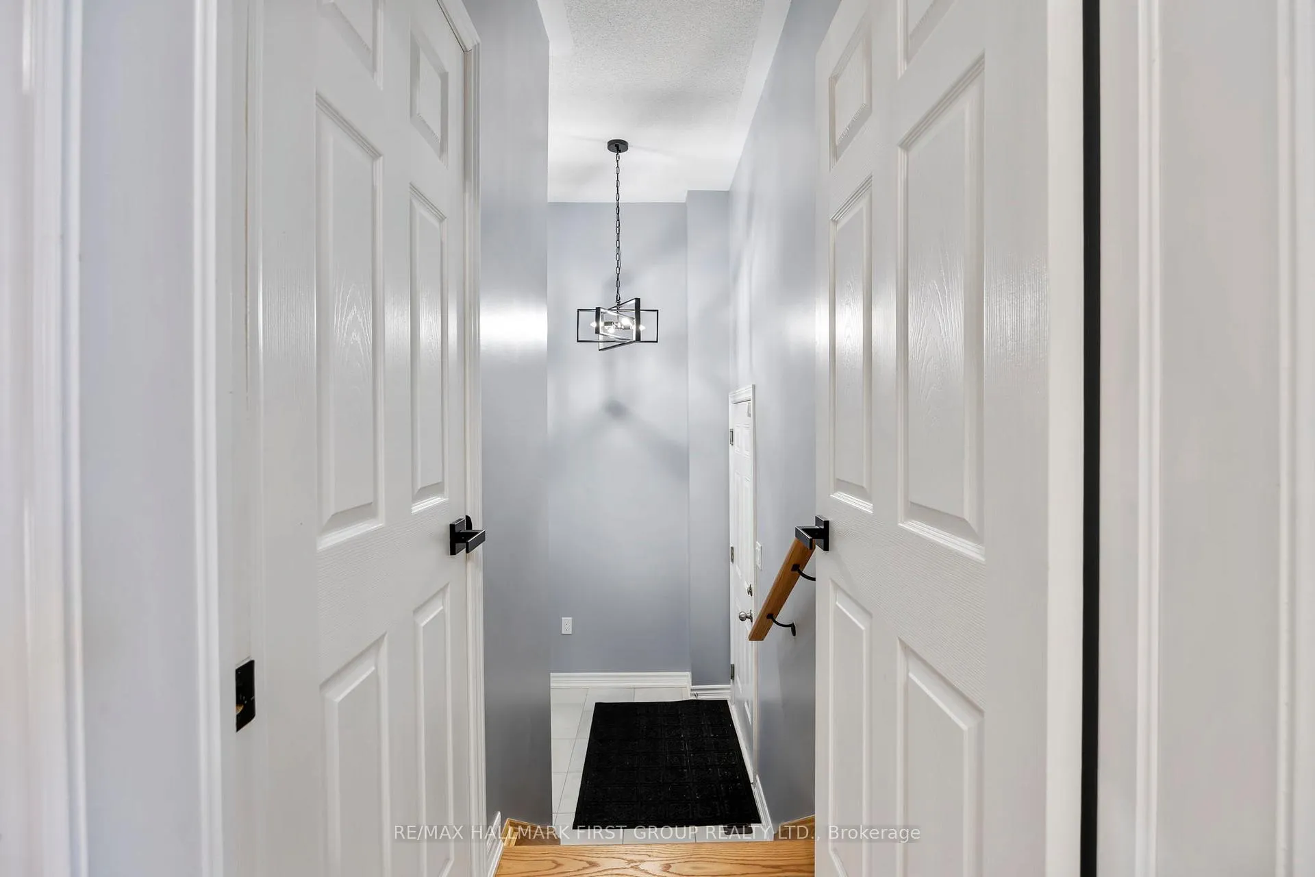Photo 23 of 307 Northglen Boulevard, Clarington, Bowmanville — HOMEH