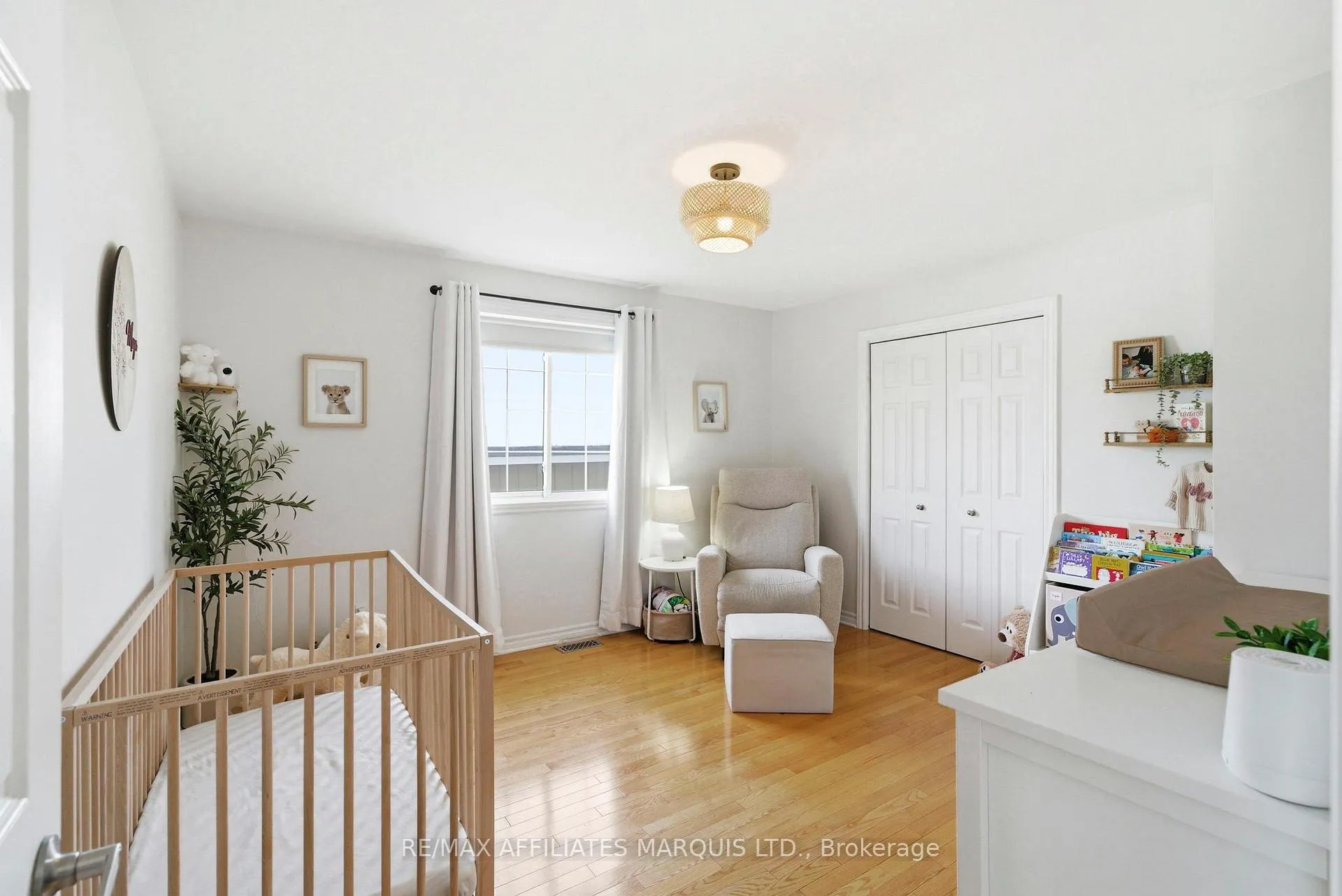 Photo 18 of 2340 Emily Crescent, Cornwall — HOMEH