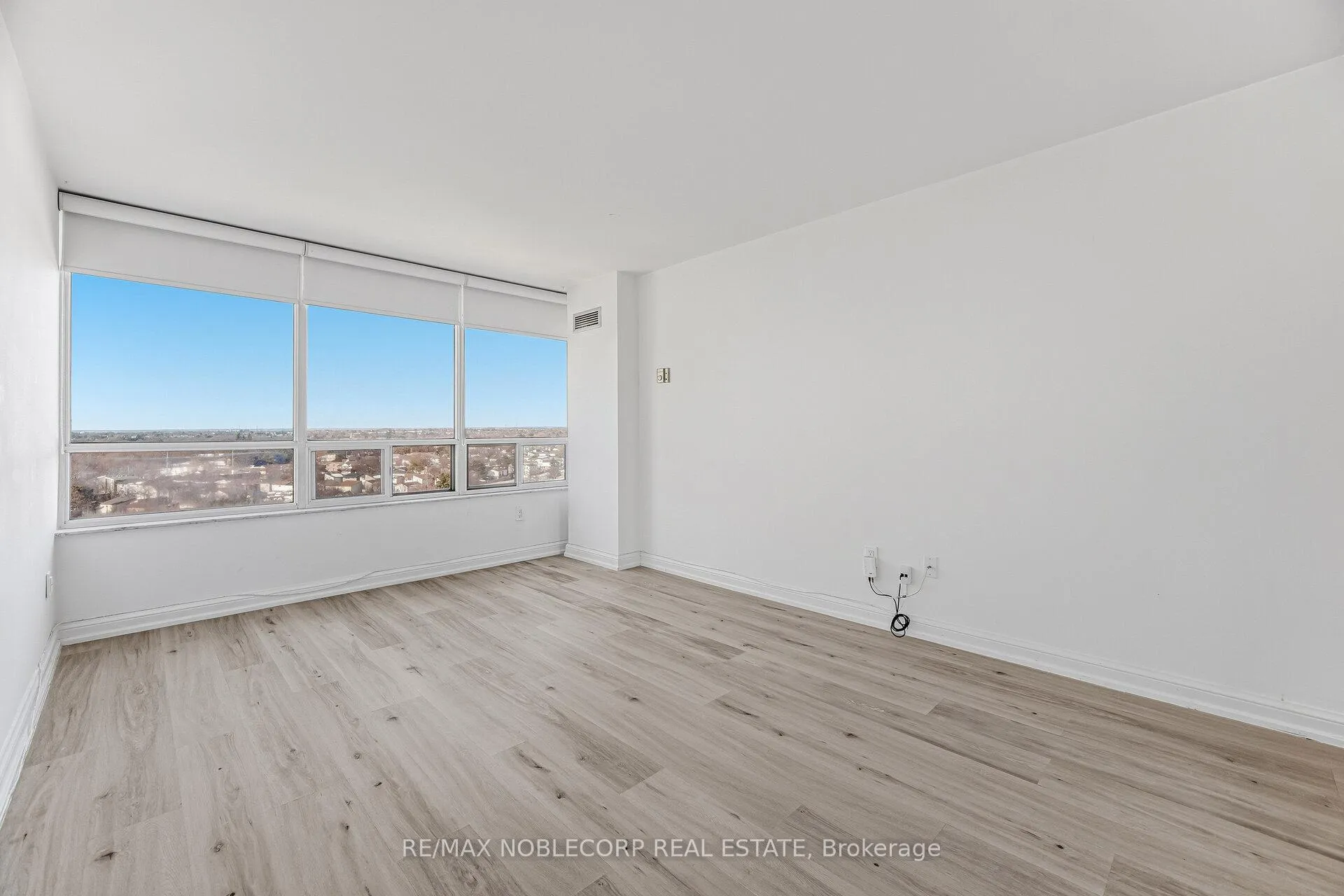 Photo 18 of Unit 1107, 22 Hanover Road, Brampton, Queen Street Corridor — HOMEH