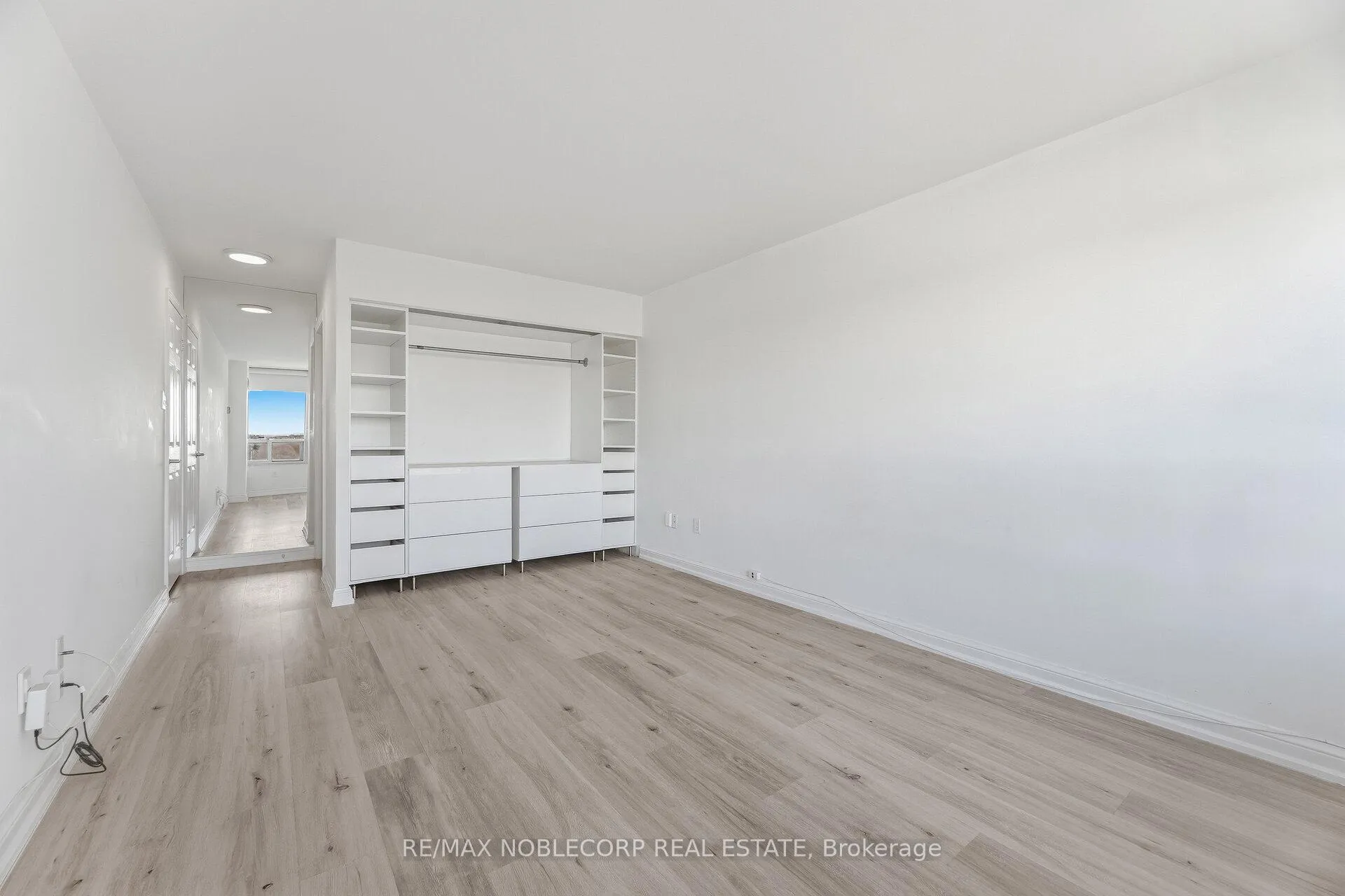 Photo 19 of Unit 1107, 22 Hanover Road, Brampton, Queen Street Corridor — HOMEH