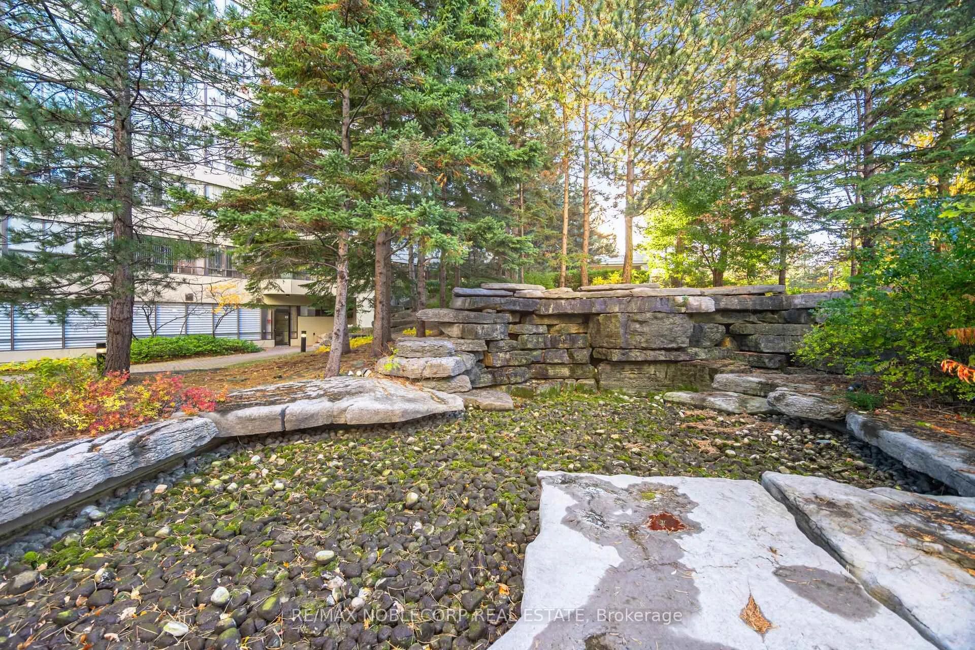 Photo 28 of Unit 1107, 22 Hanover Road, Brampton, Queen Street Corridor — HOMEH