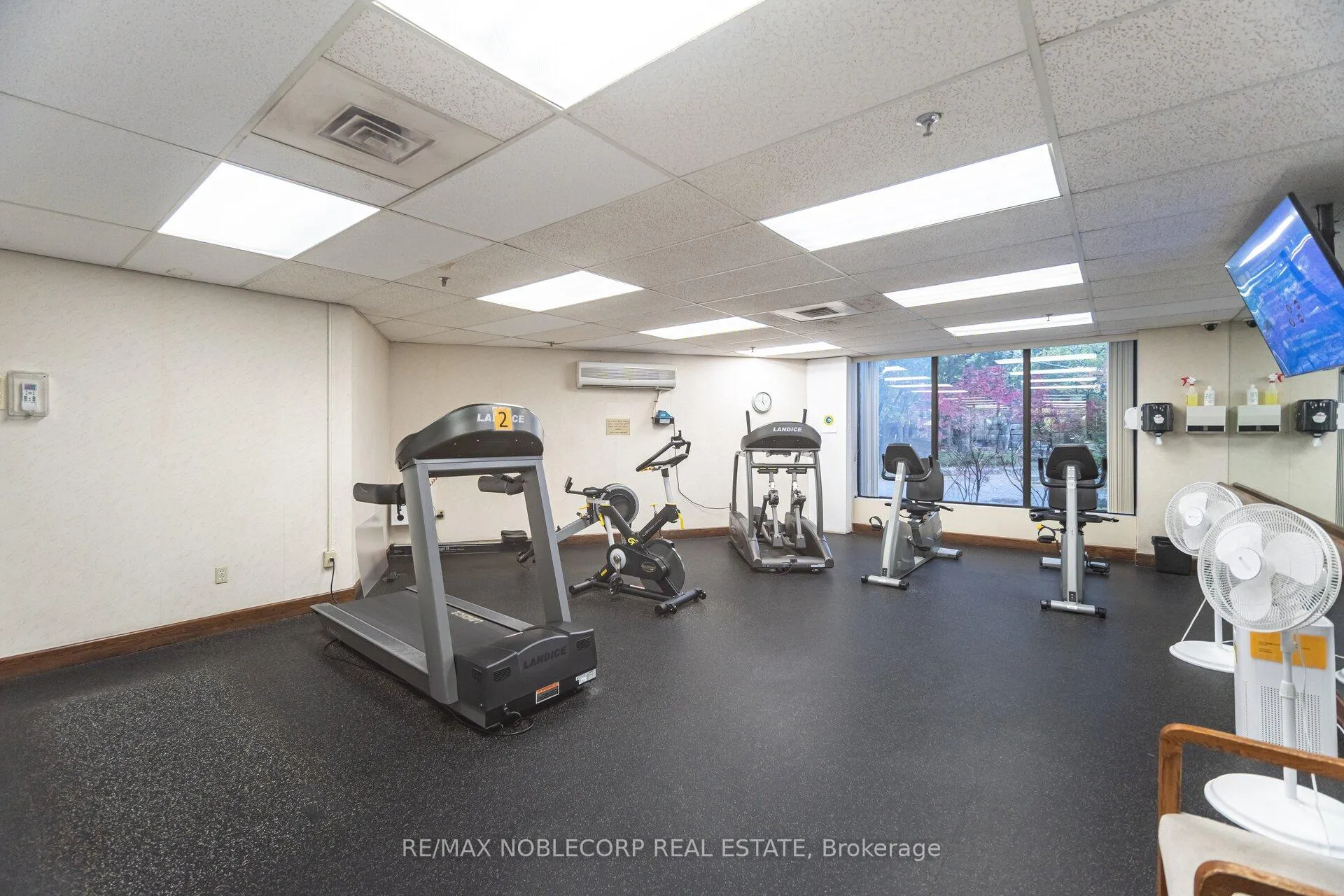 Photo 43 of Unit 1107, 22 Hanover Road, Brampton, Queen Street Corridor — HOMEH