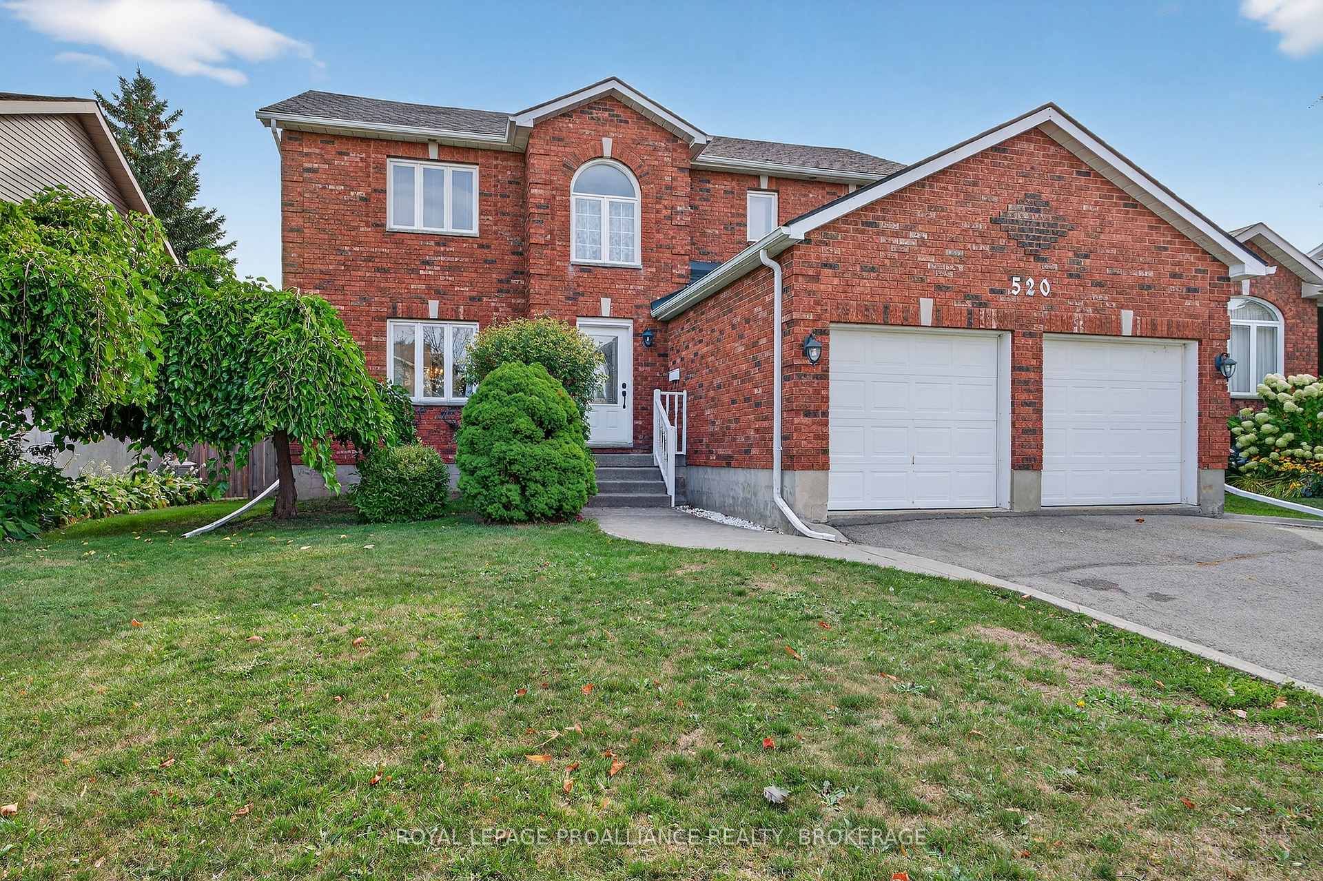 Photo 2 of 520 Citation Crescent, Kingston, City Southwest — HOMEH