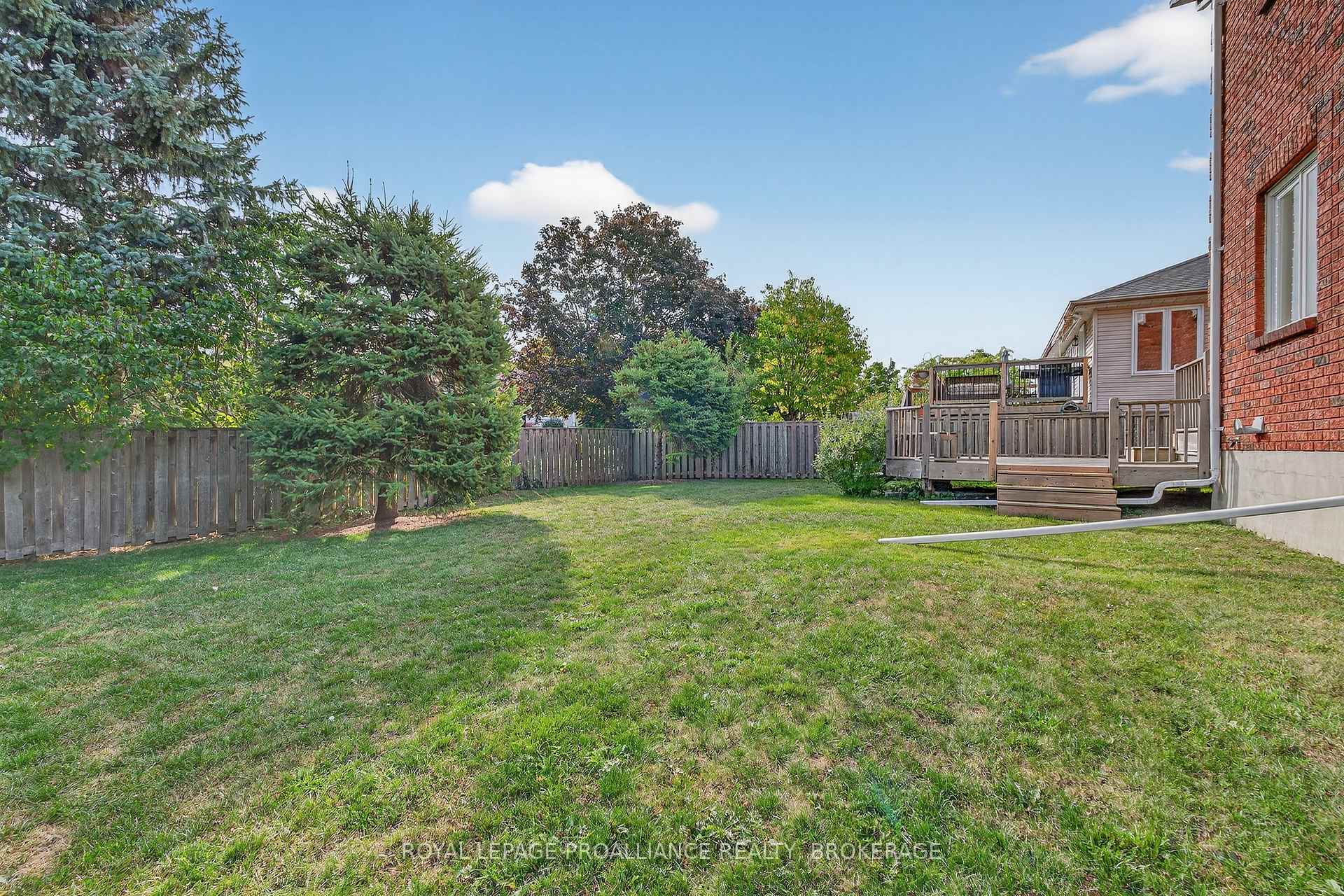 Photo 47 of 520 Citation Crescent, Kingston, City Southwest — HOMEH
