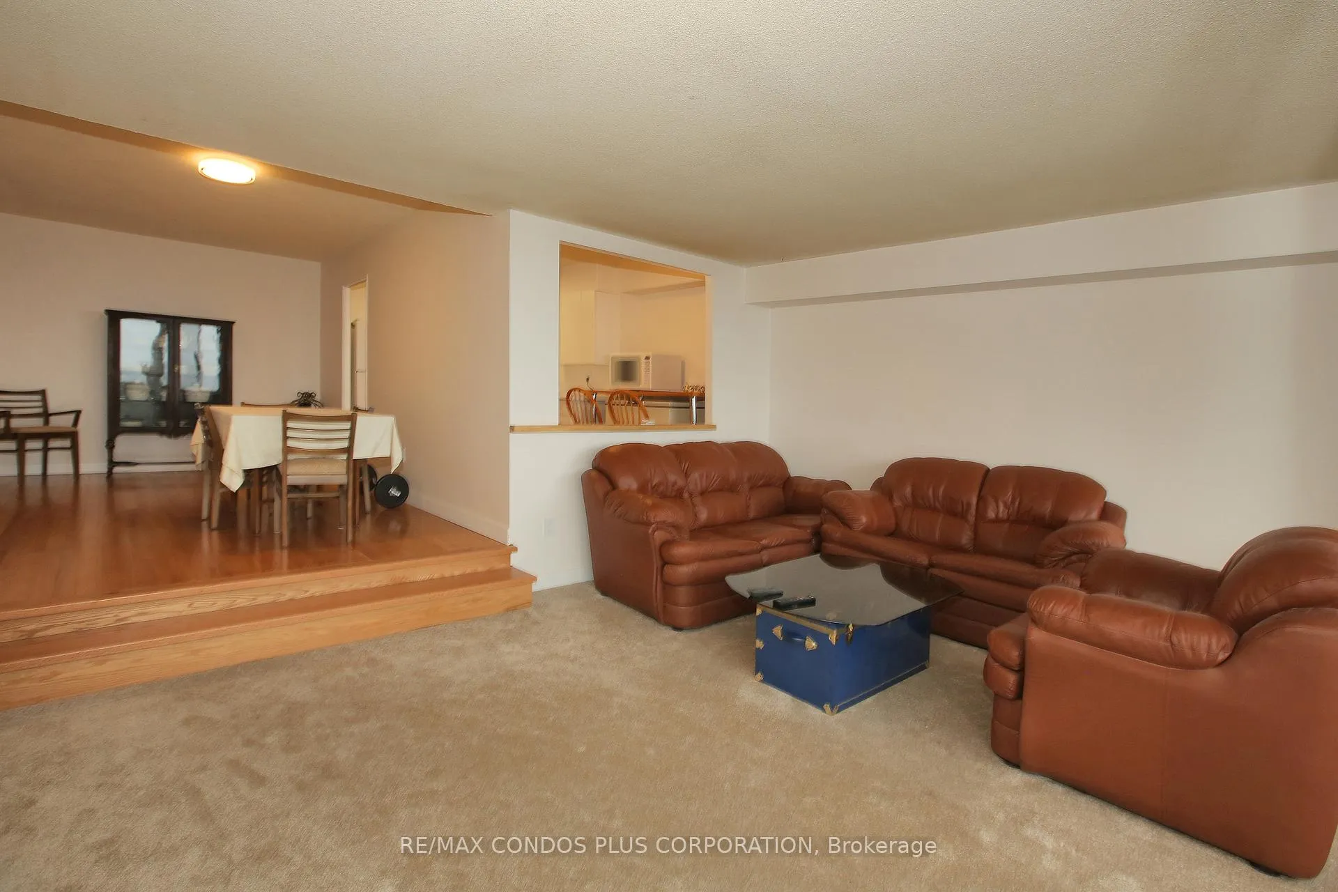 Photo 2 of Unit 1605, 260 Scarlett Road, Toronto, Rockcliffe-Smythe — HOMEH