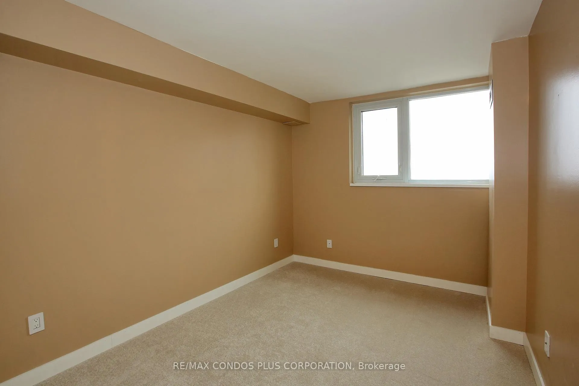 Photo 17 of Unit 1605, 260 Scarlett Road, Toronto, Rockcliffe-Smythe — HOMEH