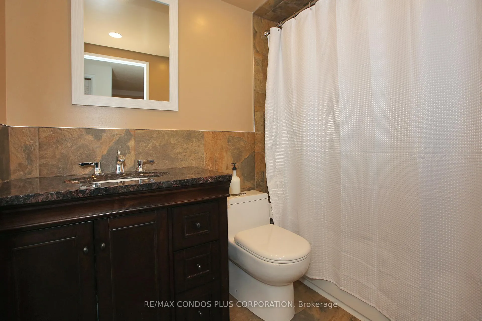 Photo 20 of Unit 1605, 260 Scarlett Road, Toronto, Rockcliffe-Smythe — HOMEH