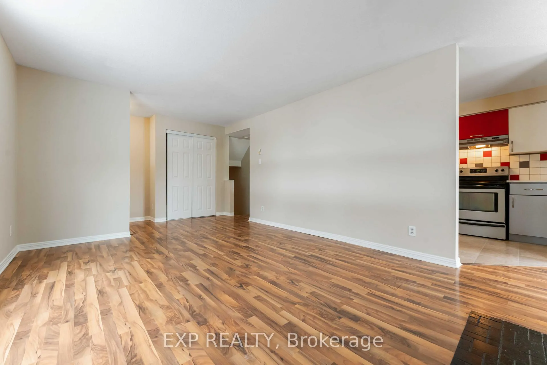 Photo 11 of Unit 45A, 802 St. Andre Drive, Ottawa, Hiawatha Park/Convent Glen — HOMEH