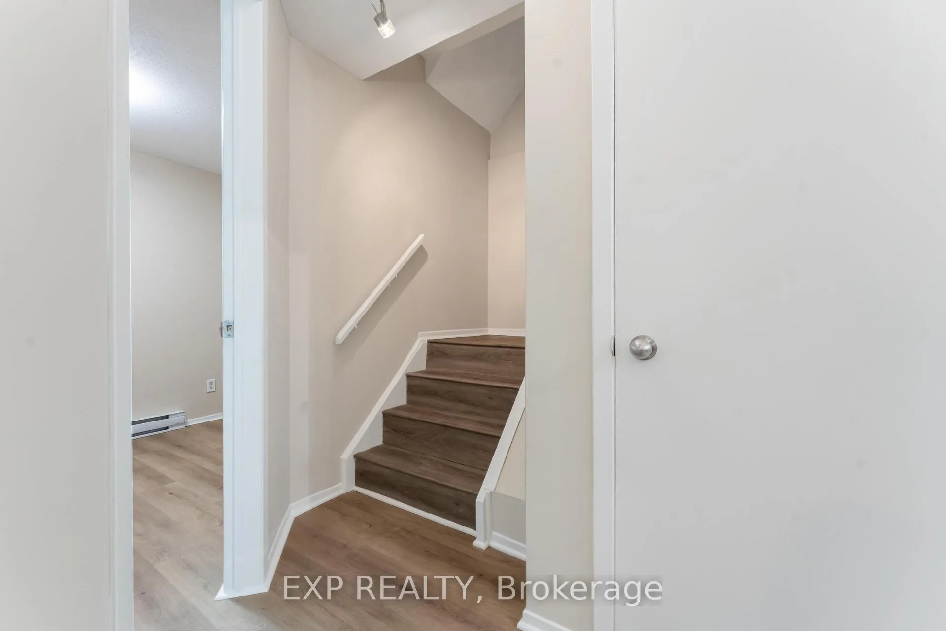 Photo 31 of Unit 45A, 802 St. Andre Drive, Ottawa, Hiawatha Park/Convent Glen — HOMEH