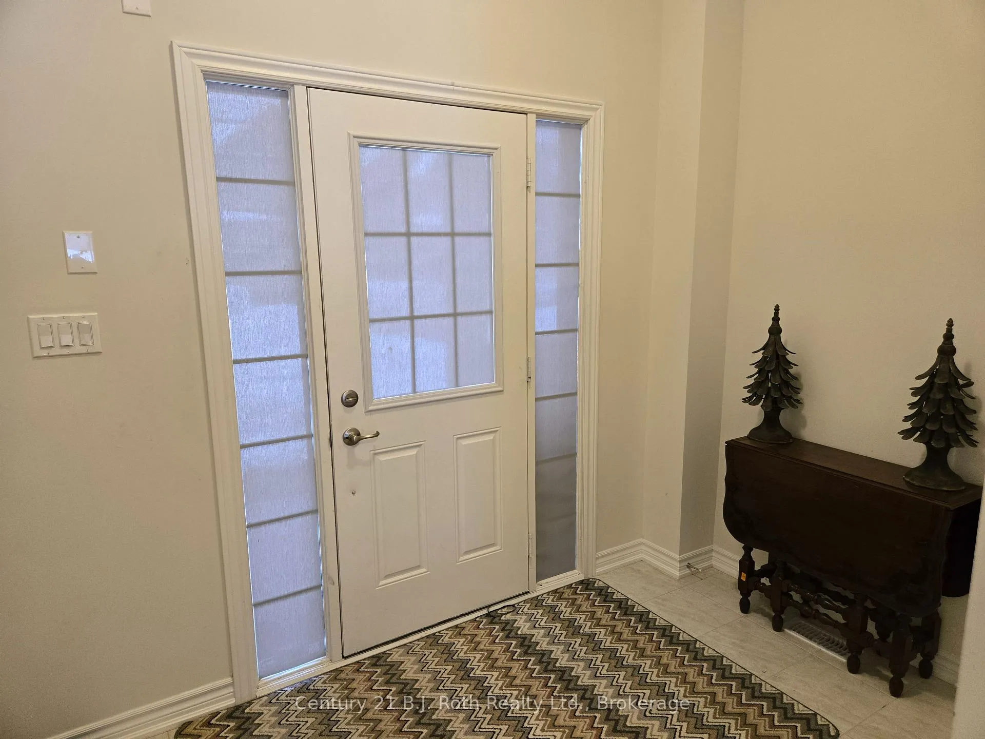 Photo 2 of 305 McEachern Lane, Gravenhurst, Muskoka (S) — HOMEH