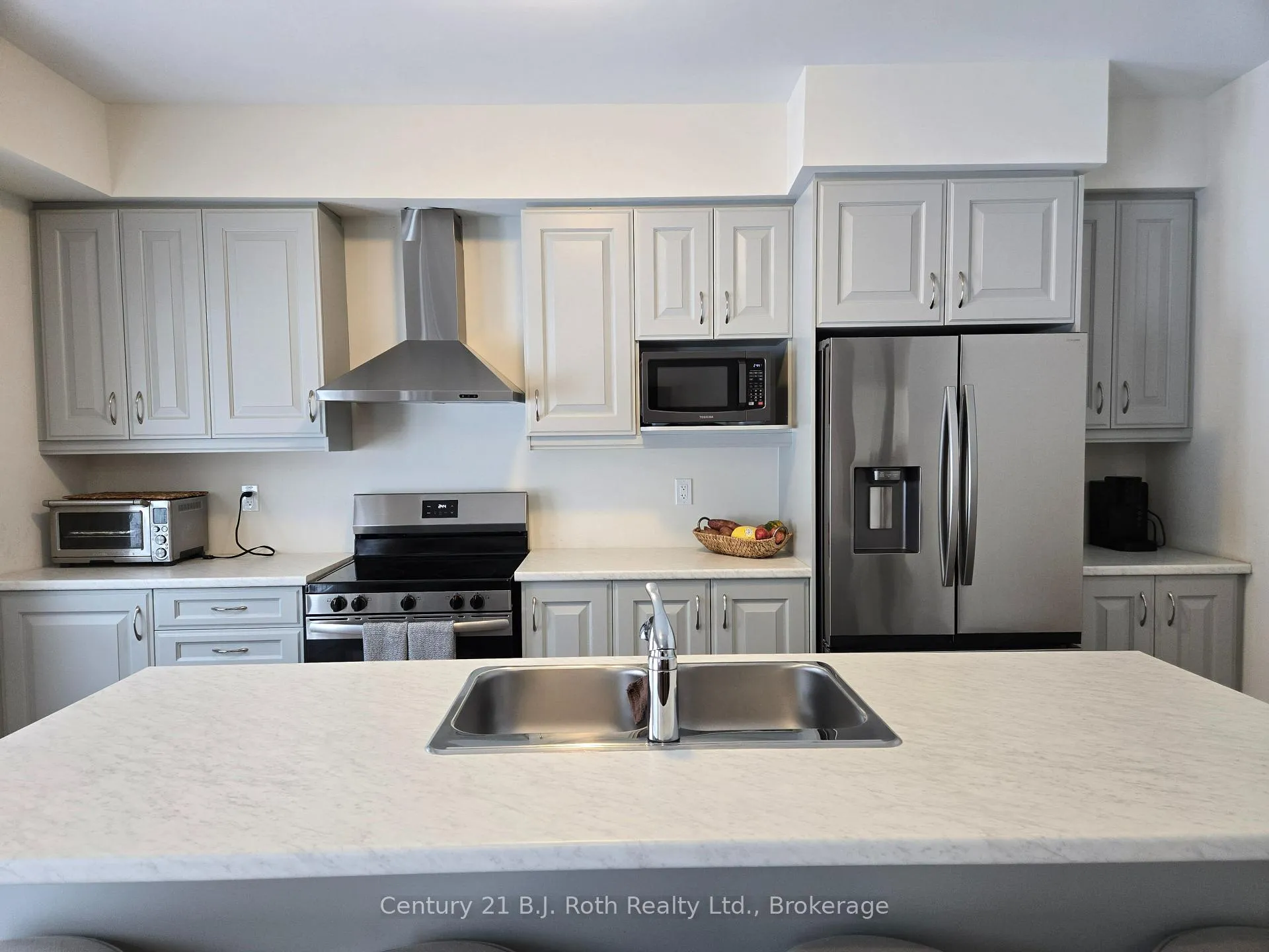 Photo 9 of 305 McEachern Lane, Gravenhurst, Muskoka (S) — HOMEH