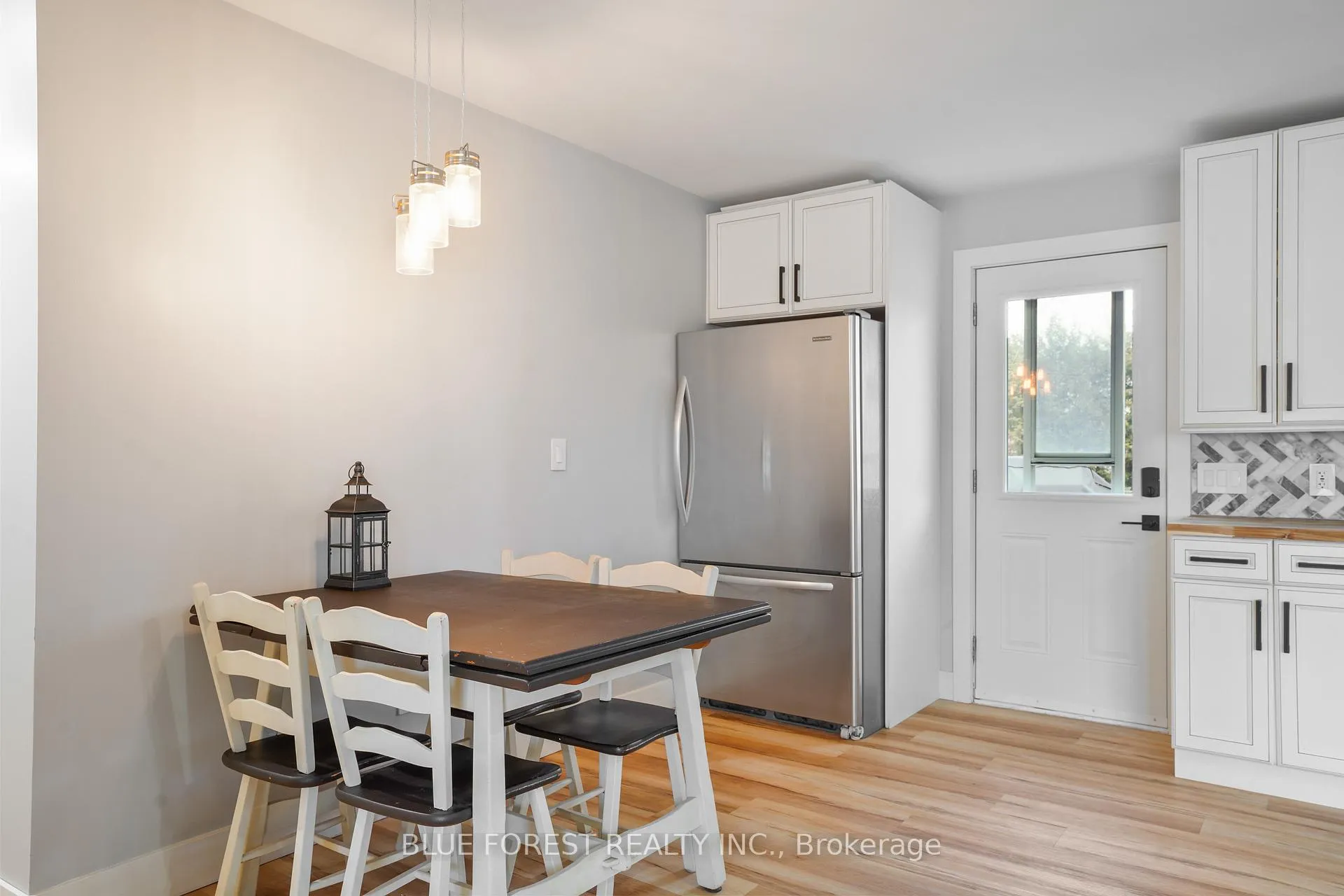 Photo 12 of 218 Maple Street, West Elgin, West Lorne — HOMEH