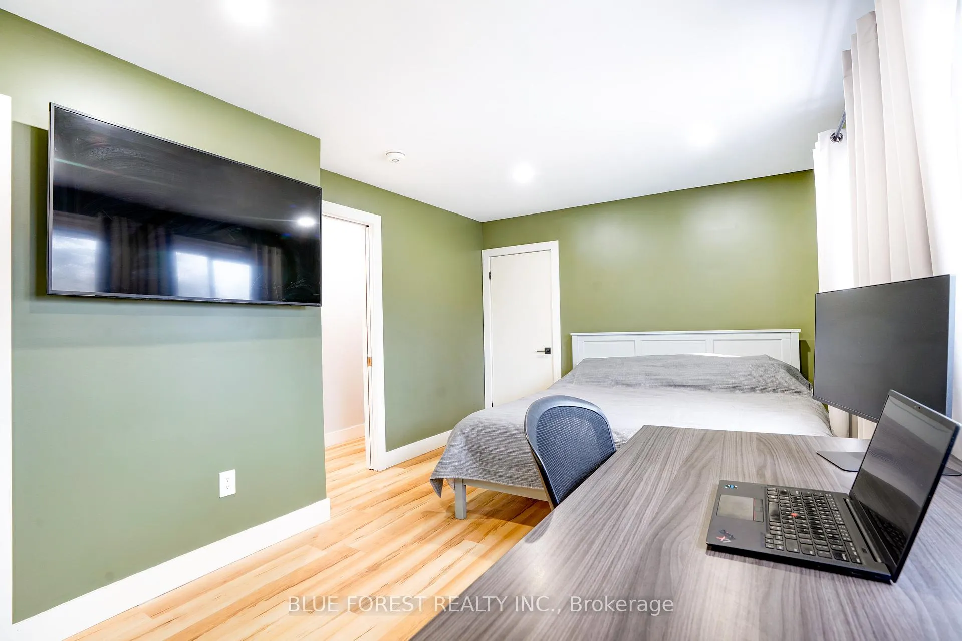 Photo 19 of 218 Maple Street, West Elgin, West Lorne — HOMEH