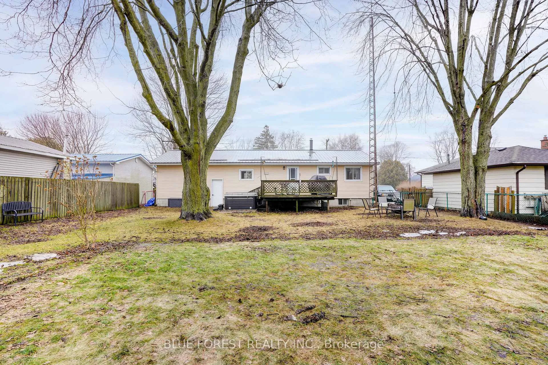 Photo 36 of 218 Maple Street, West Elgin, West Lorne — HOMEH