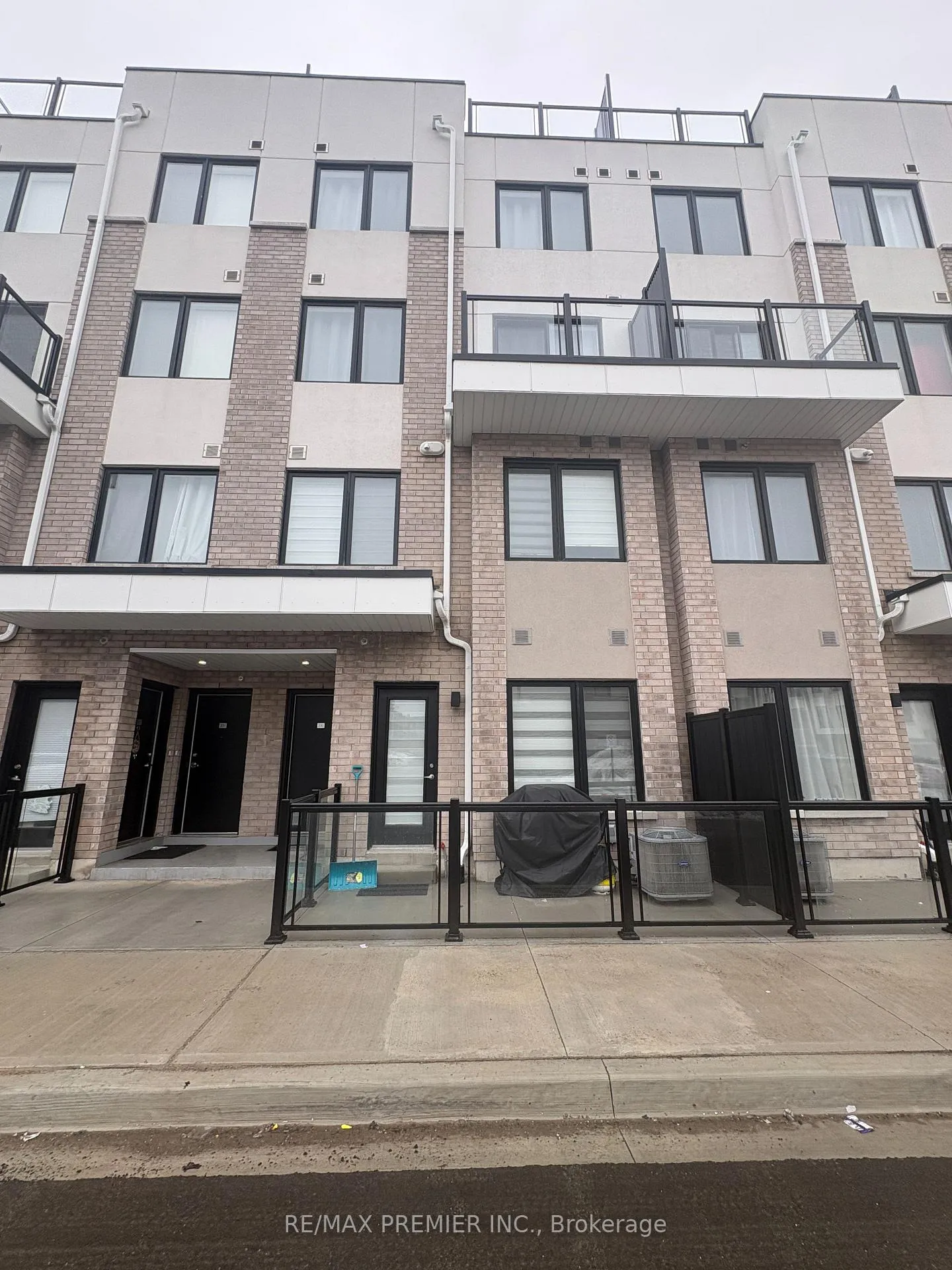 Photo 1 of Unit 329, 1695 Dersan Street, Pickering, Duffin Heights — HOMEH
