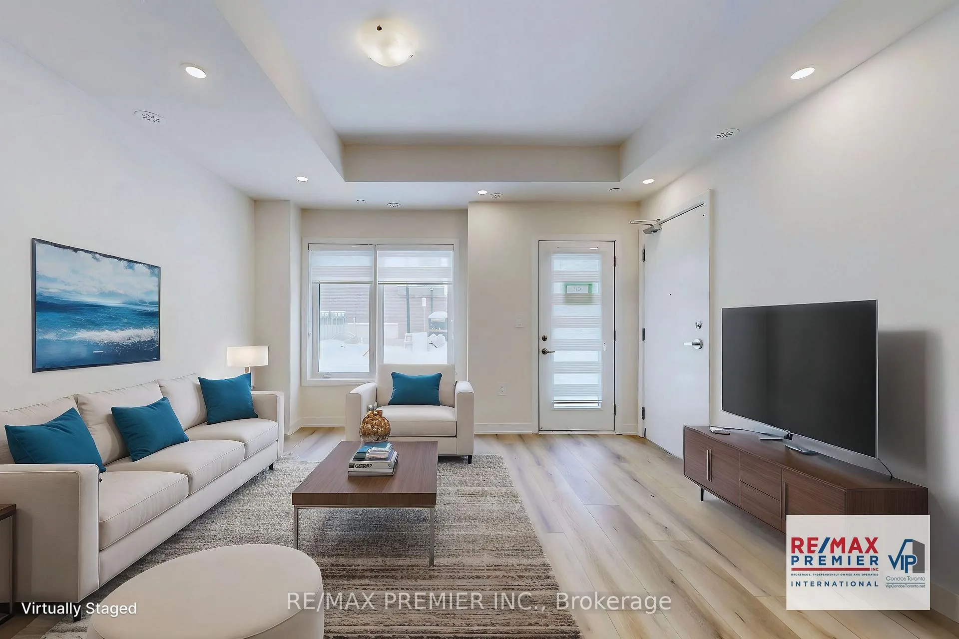 Photo 4 of Unit 329, 1695 Dersan Street, Pickering, Duffin Heights — HOMEH