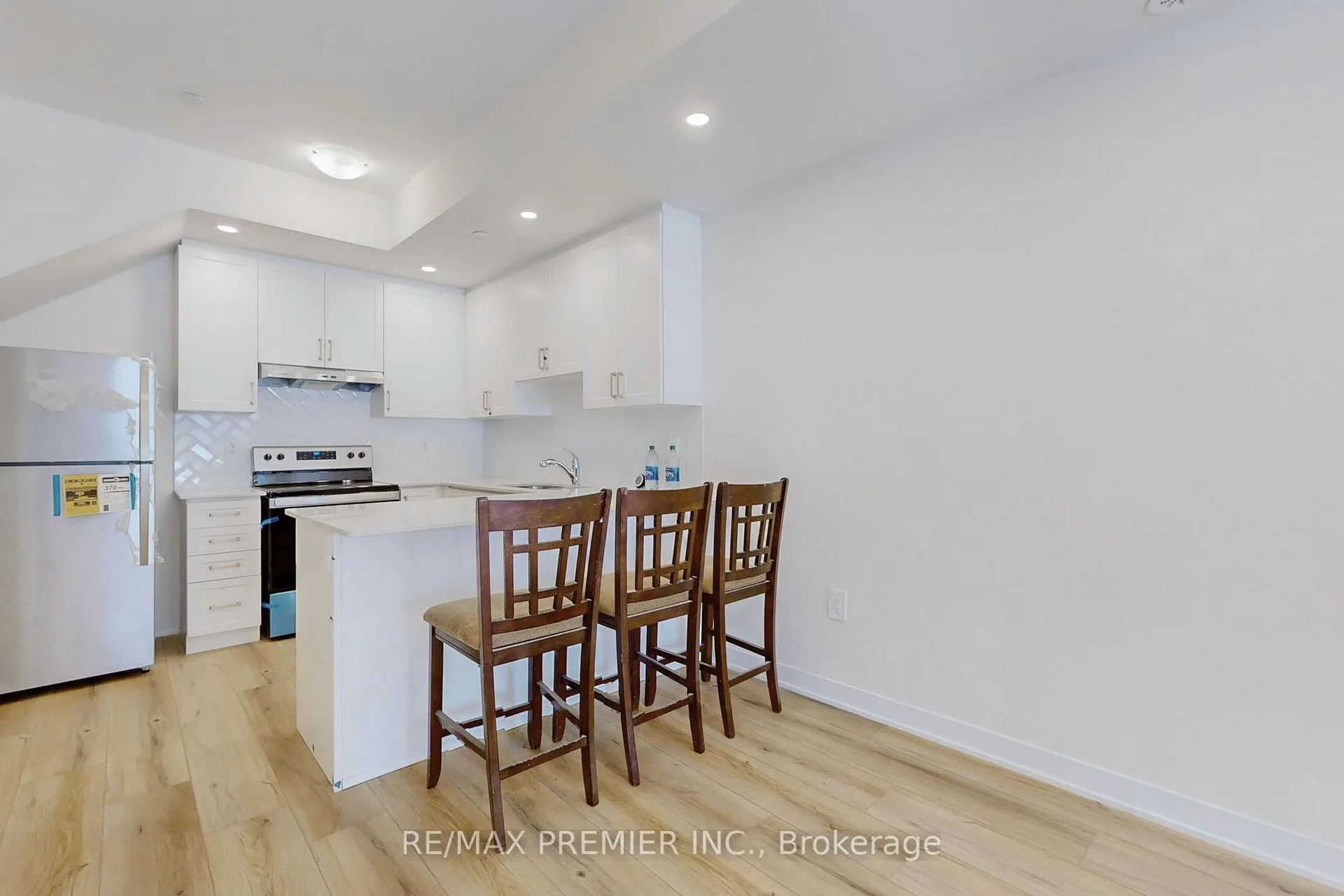 Photo 9 of Unit 329, 1695 Dersan Street, Pickering, Duffin Heights — HOMEH